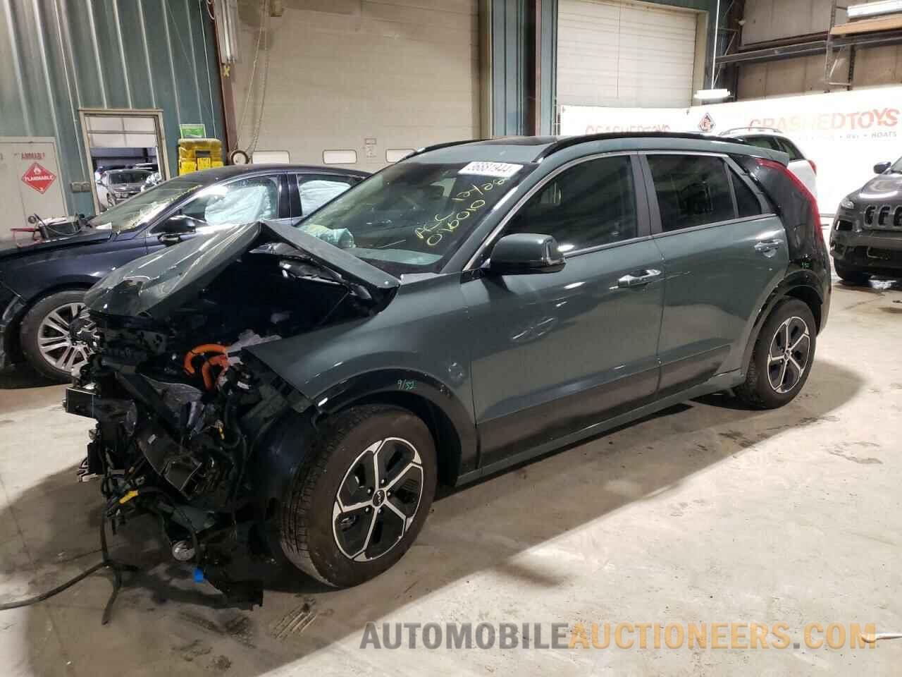 KNDCT3LE5P5096010 KIA NIRO SX 2023