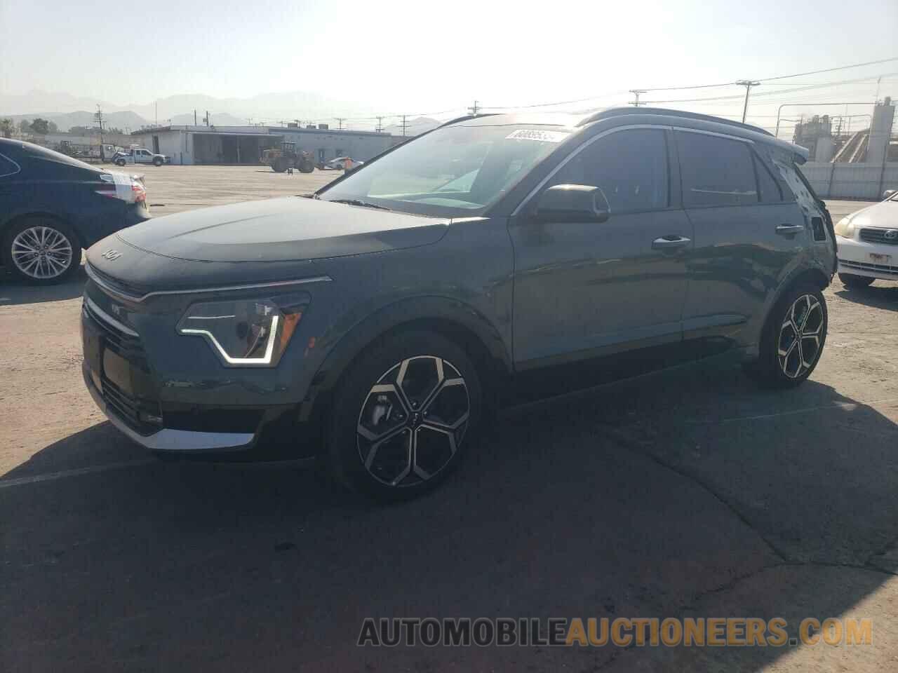 KNDCT3LE6P5038925 KIA NIRO SX 2023