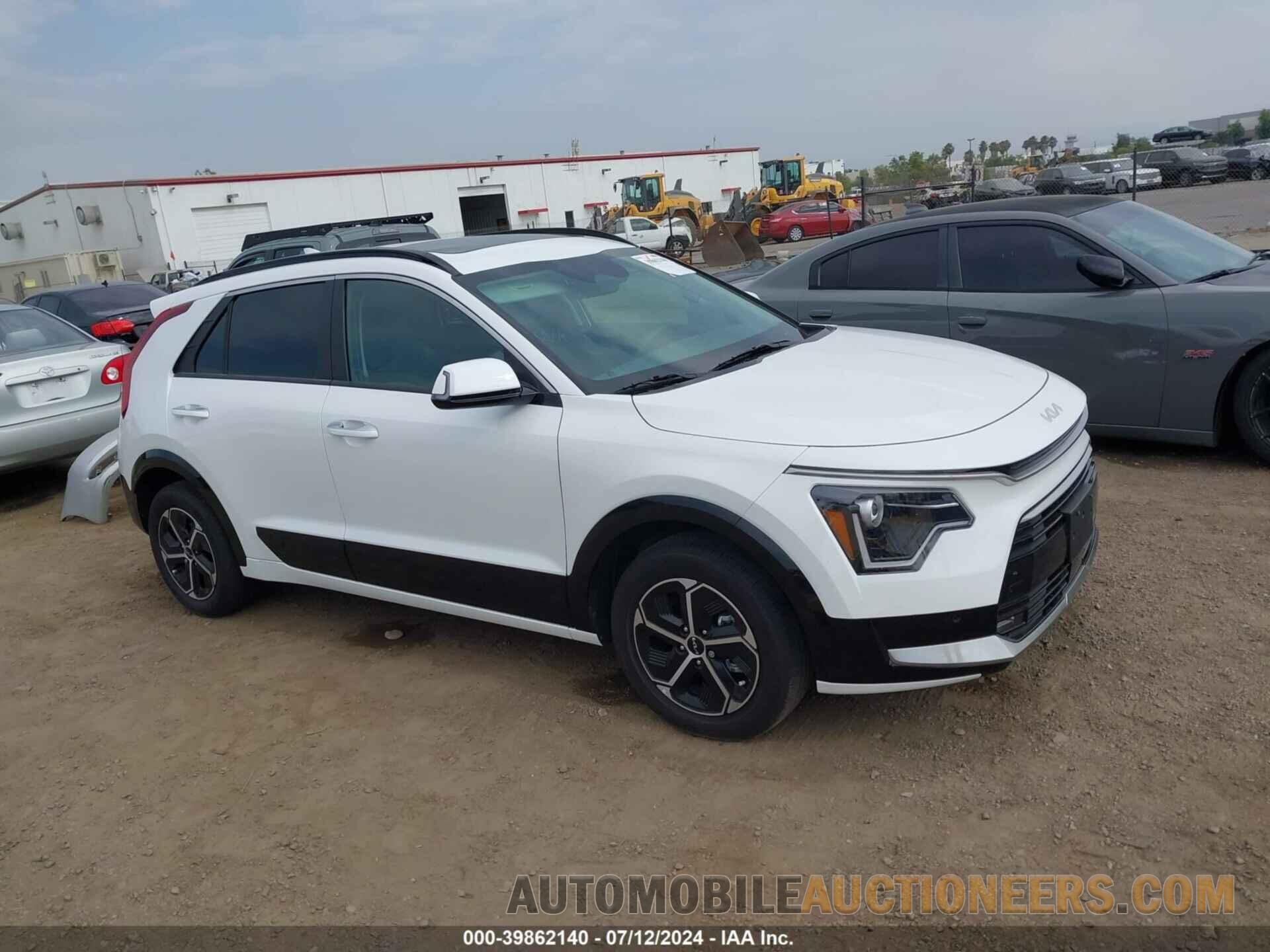 KNDCT3LE7R5125896 KIA NIRO 2024