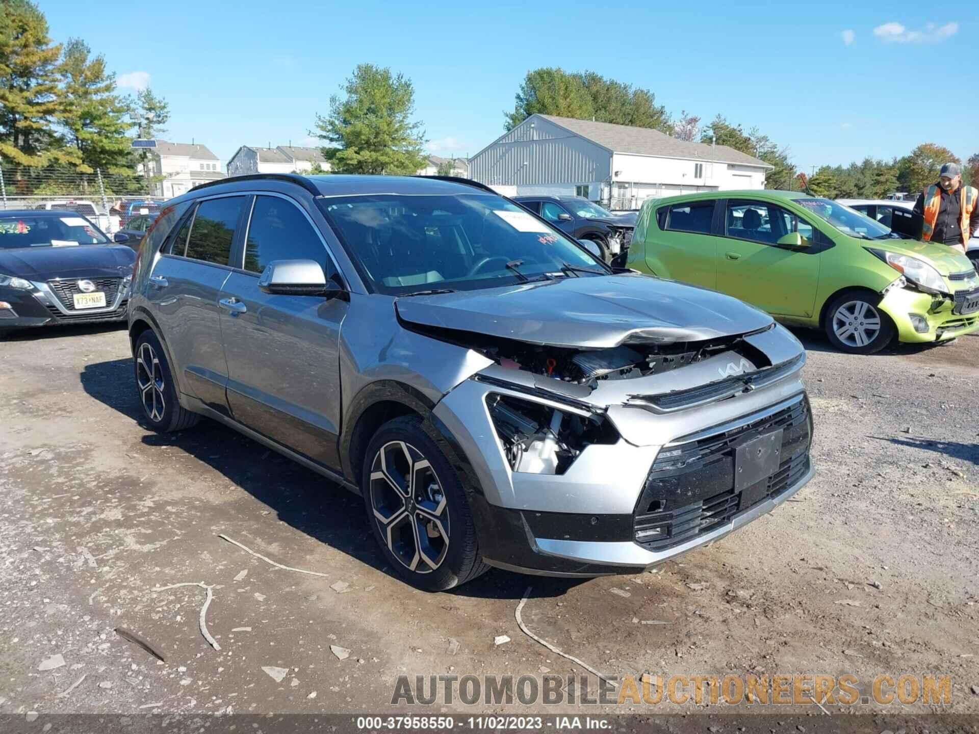 KNDCT3LE8P5038649 KIA NIRO 2023