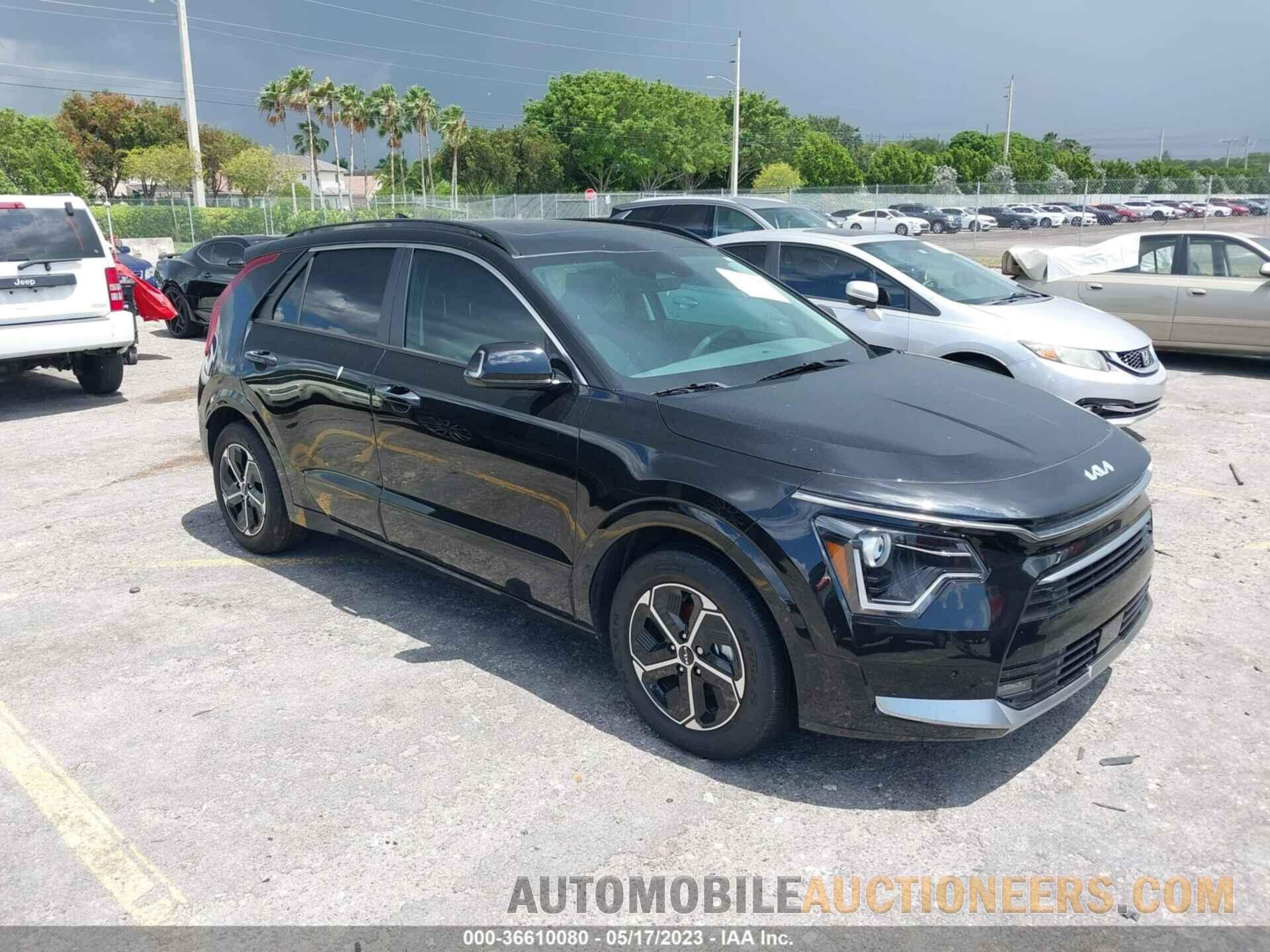 KNDCT3LEXP5040452 KIA NIRO 2023