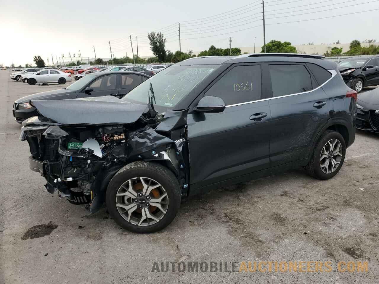 KNDERCAA1N7303002 KIA SELTOS 2022