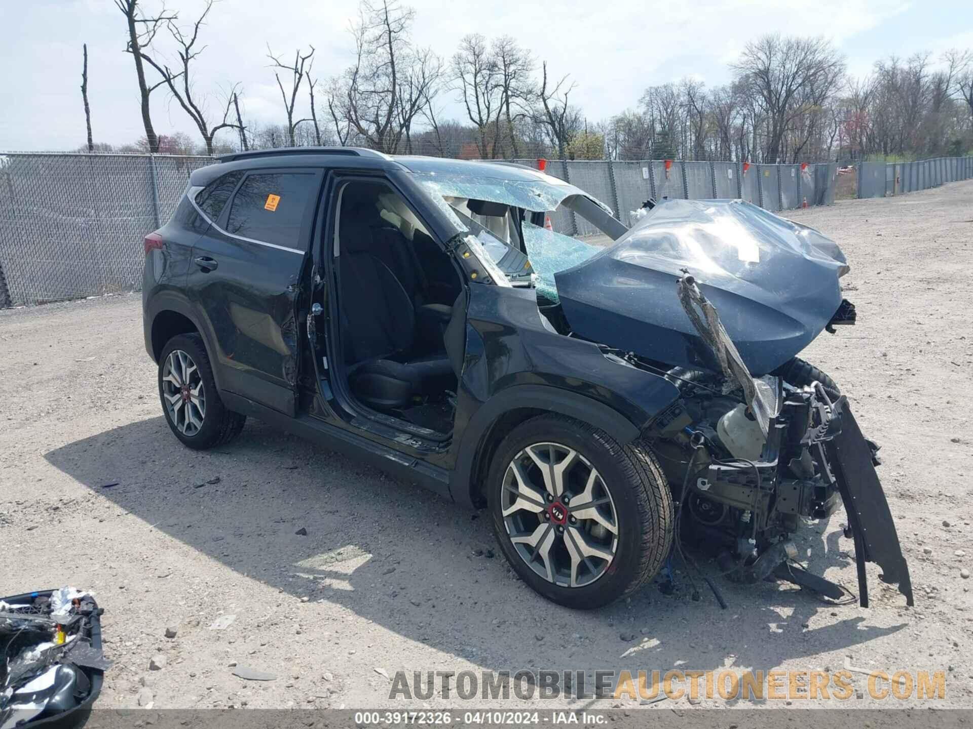 KNDEUCA21M7098125 KIA SELTOS 2021