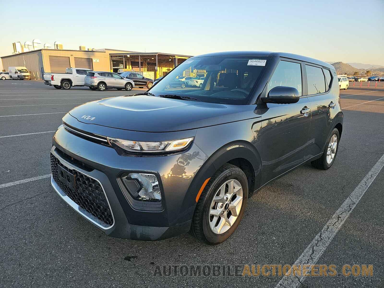 KNDJ23AU0N7826606 Kia Soul 2022