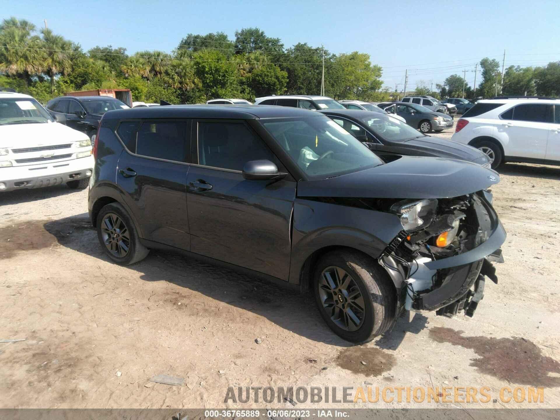 KNDJ23AU1M7796398 KIA SOUL 2021