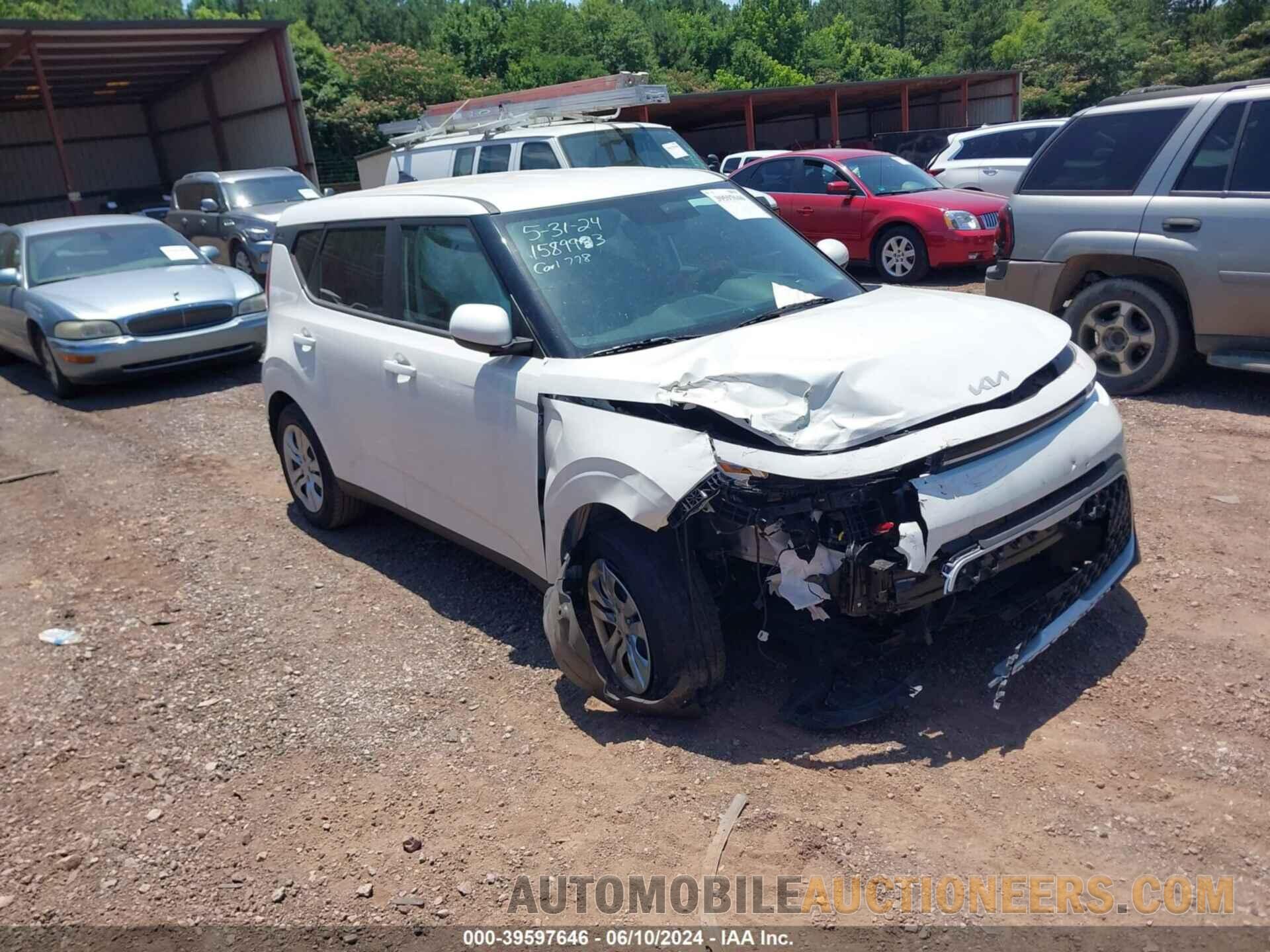 KNDJ23AU1N7811757 KIA SOUL 2022