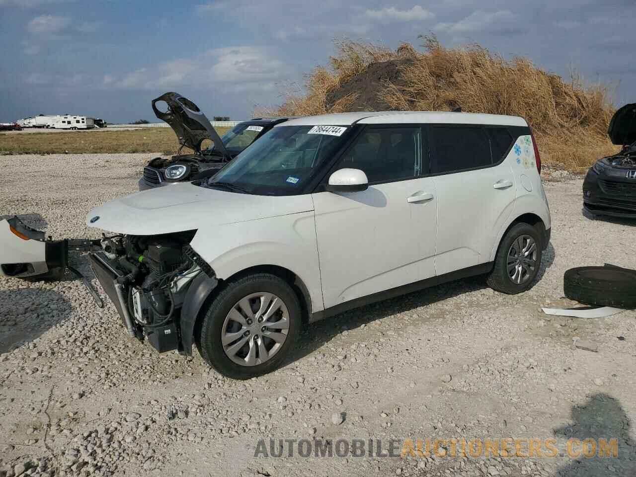 KNDJ23AU2L7709929 KIA SOUL 2020