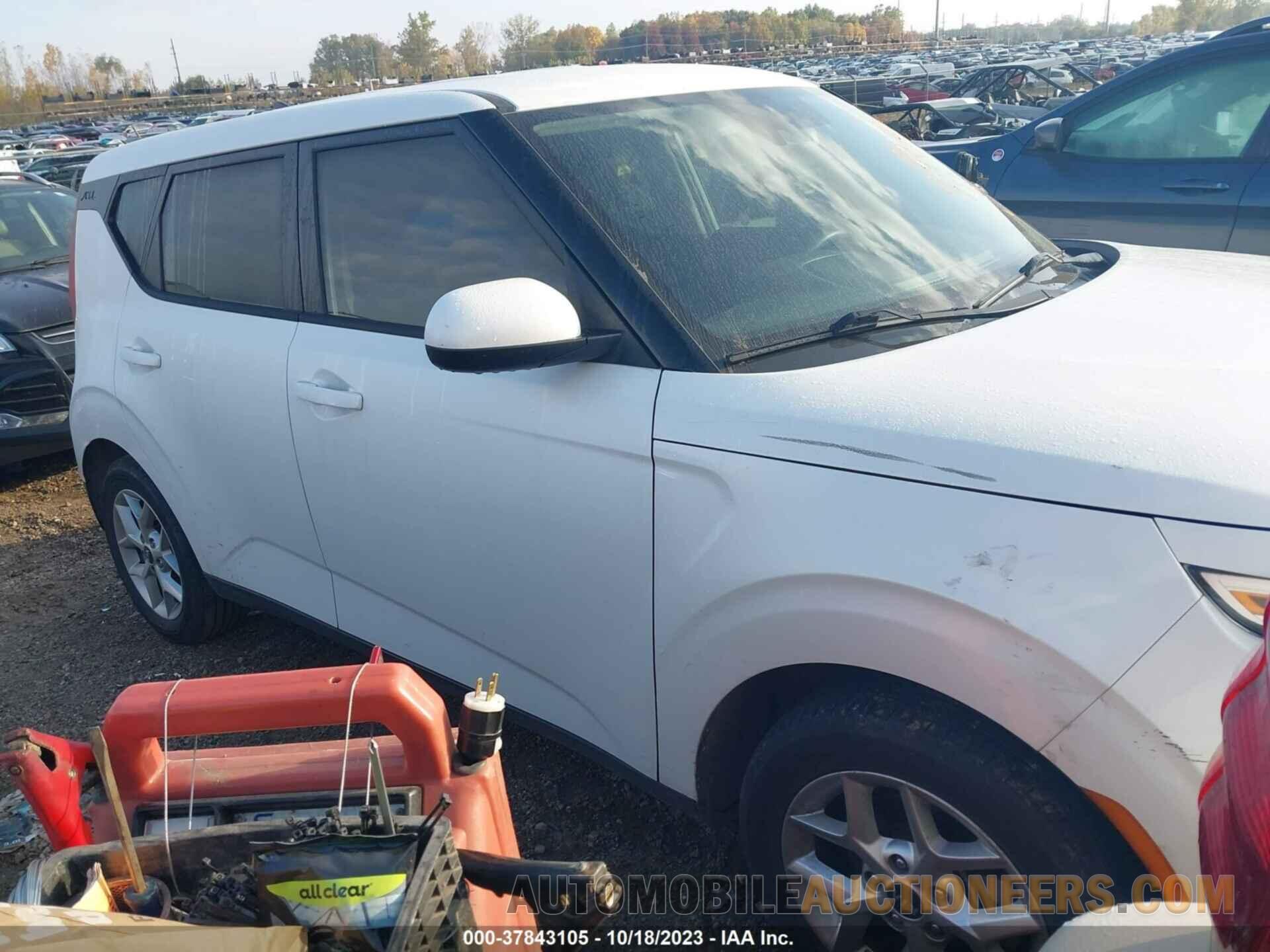 KNDJ23AU2L7711213 KIA SOUL 2020