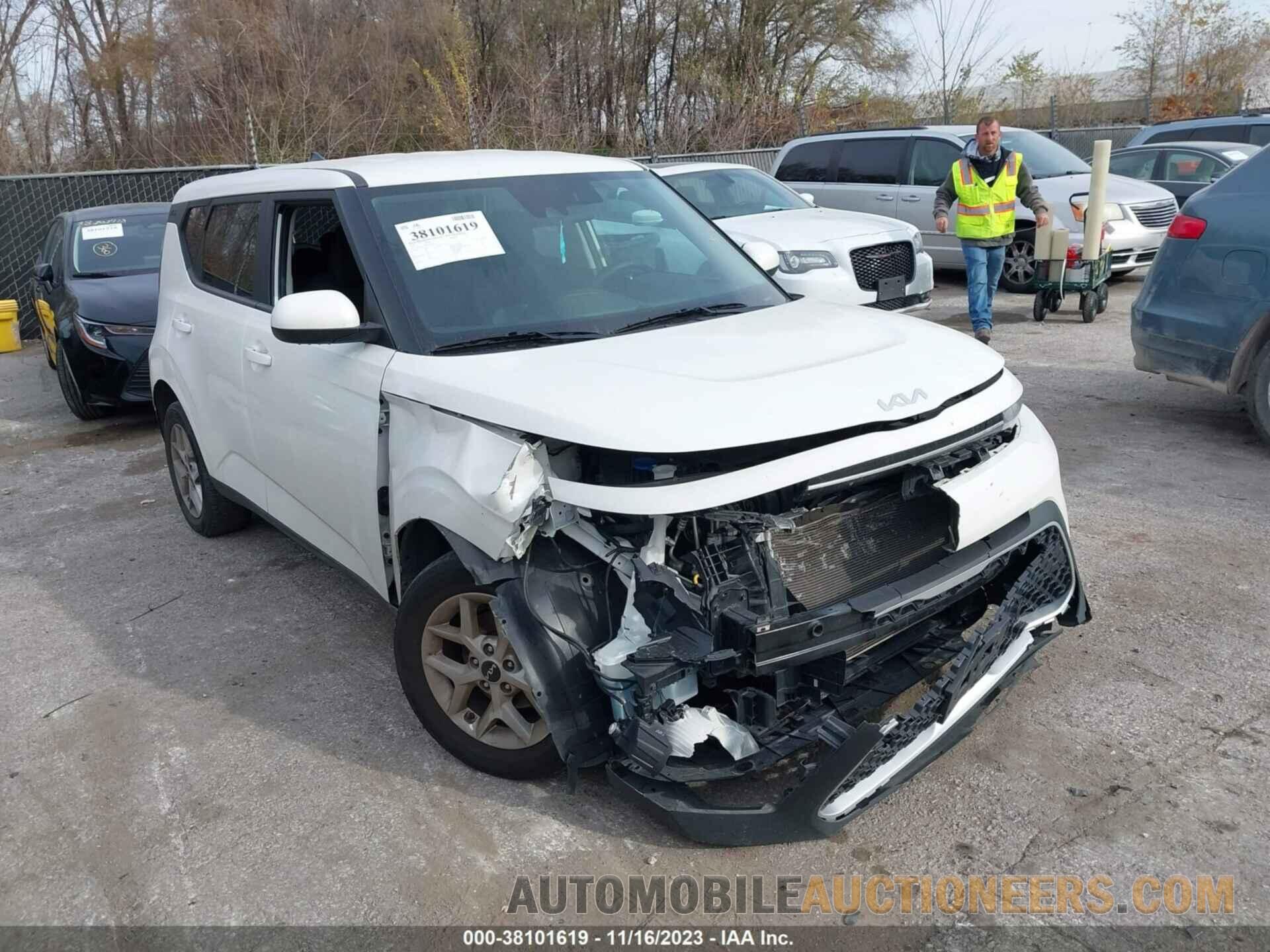 KNDJ23AU2N7158307 KIA SOUL 2022