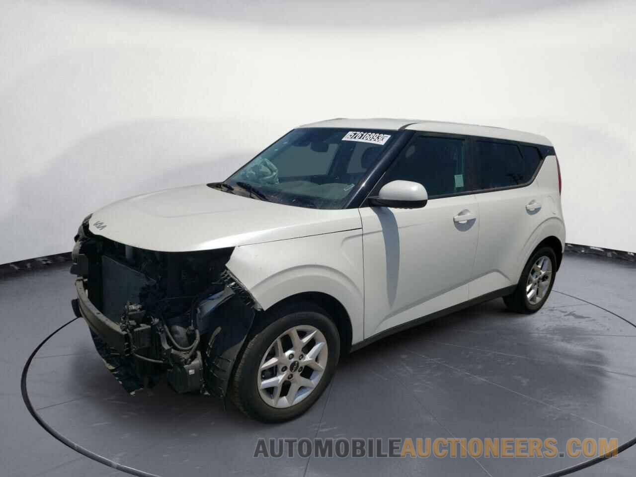 KNDJ23AU2N7827580 KIA SOUL 2022