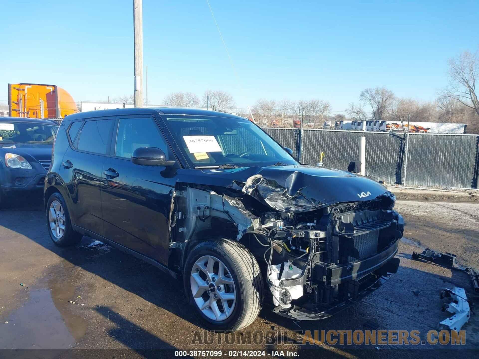 KNDJ23AU4N7184083 KIA SOUL 2022