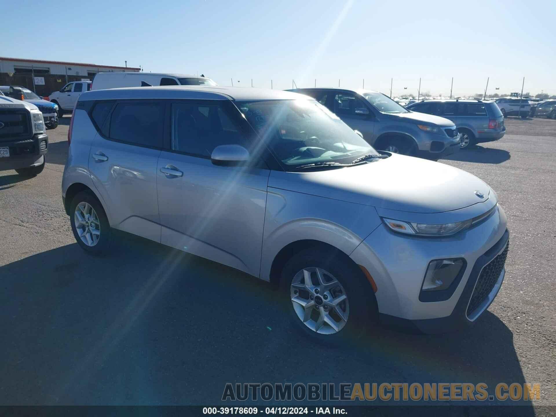 KNDJ23AU5M7748130 KIA SOUL 2021