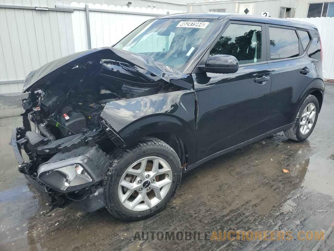 KNDJ23AU5N7178017 KIA SOUL 2022