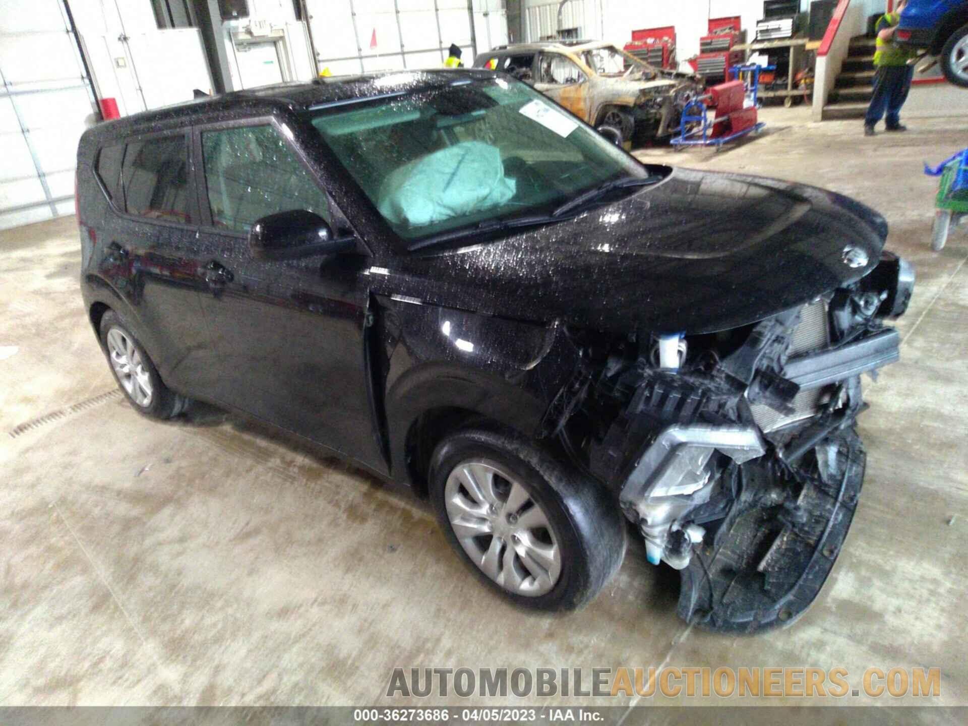 KNDJ23AU6L7076660 KIA SOUL 2020