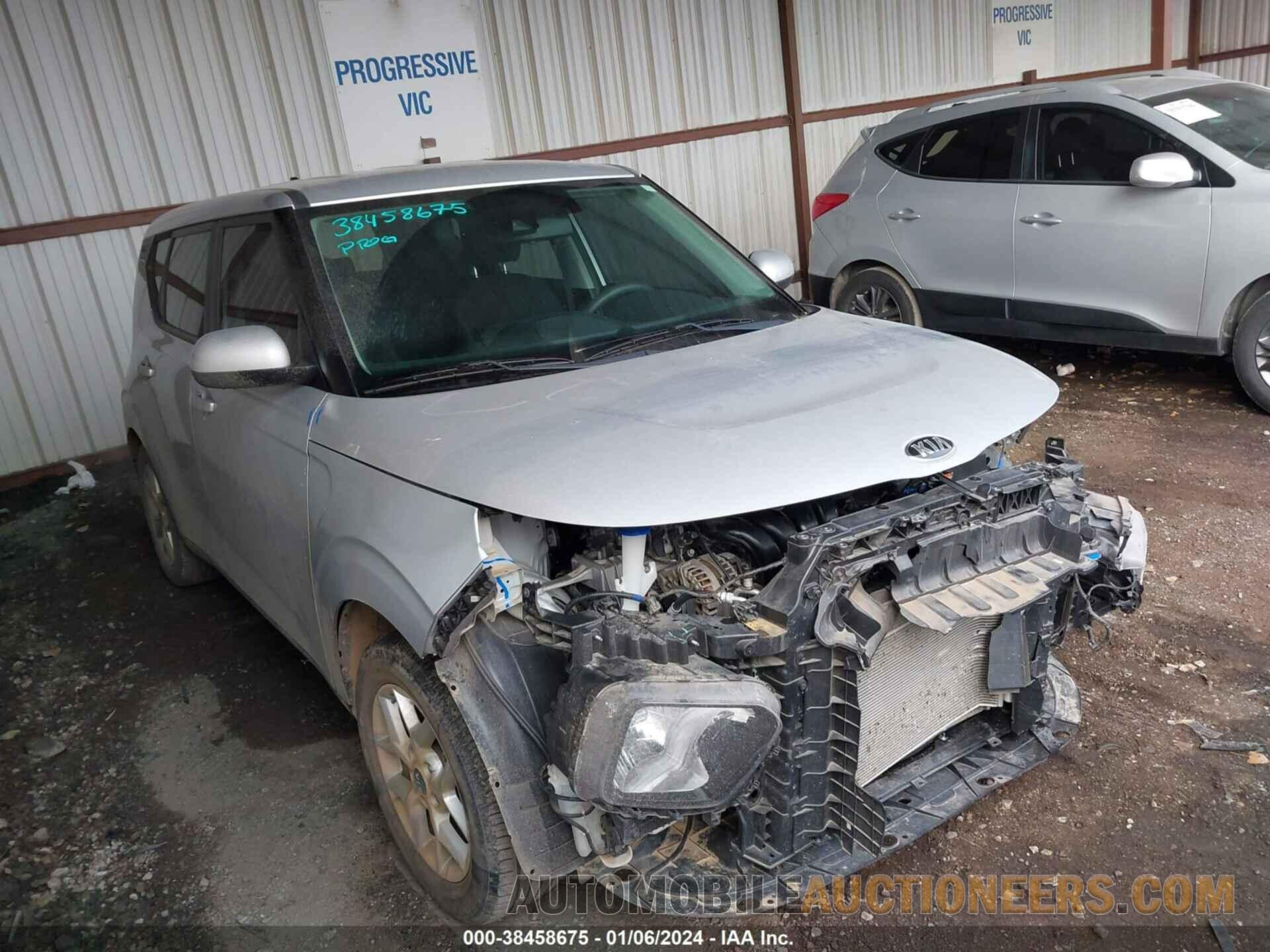 KNDJ23AU6L7118406 KIA SOUL 2020