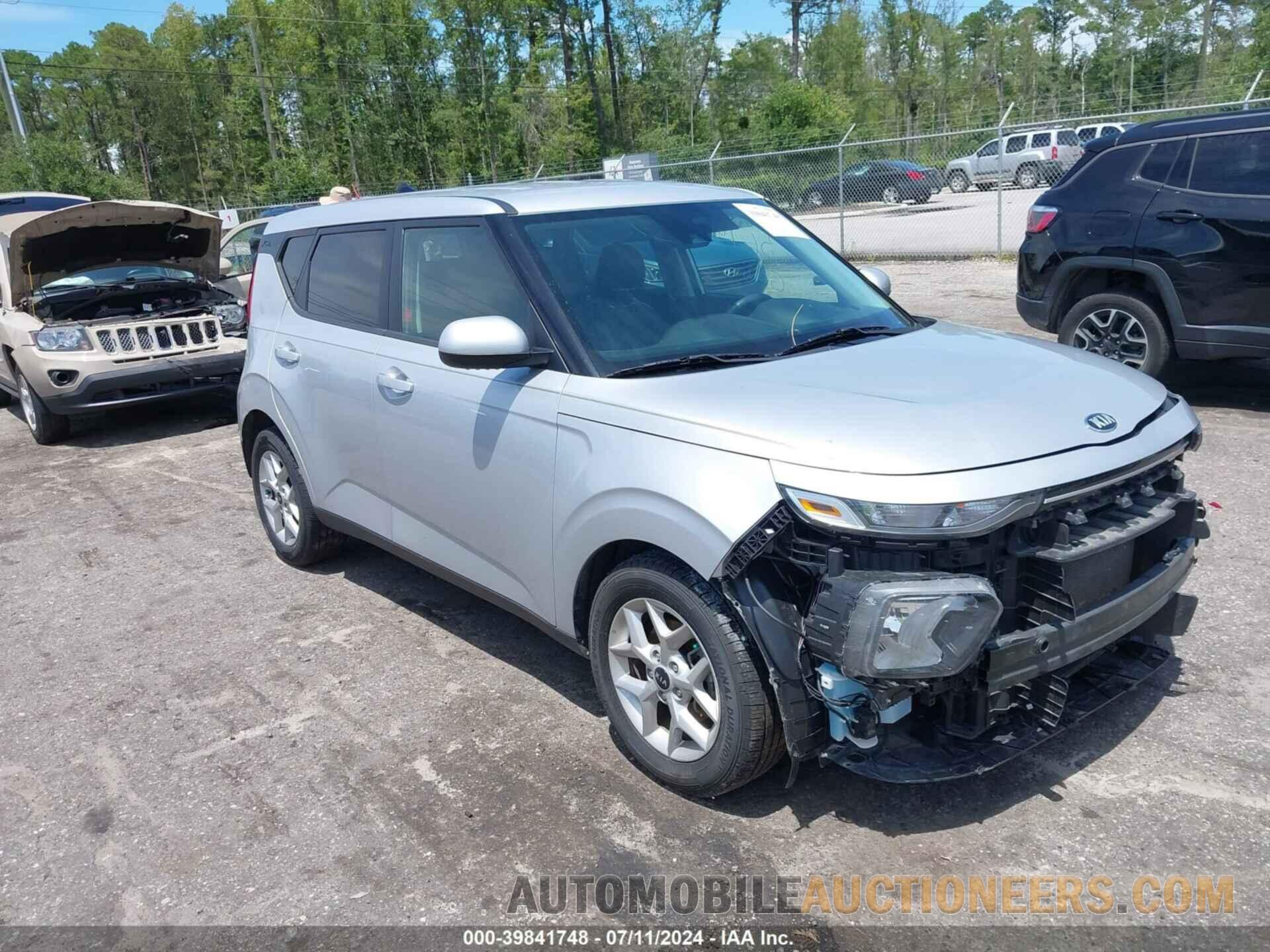 KNDJ23AU7L7001529 KIA SOUL 2020