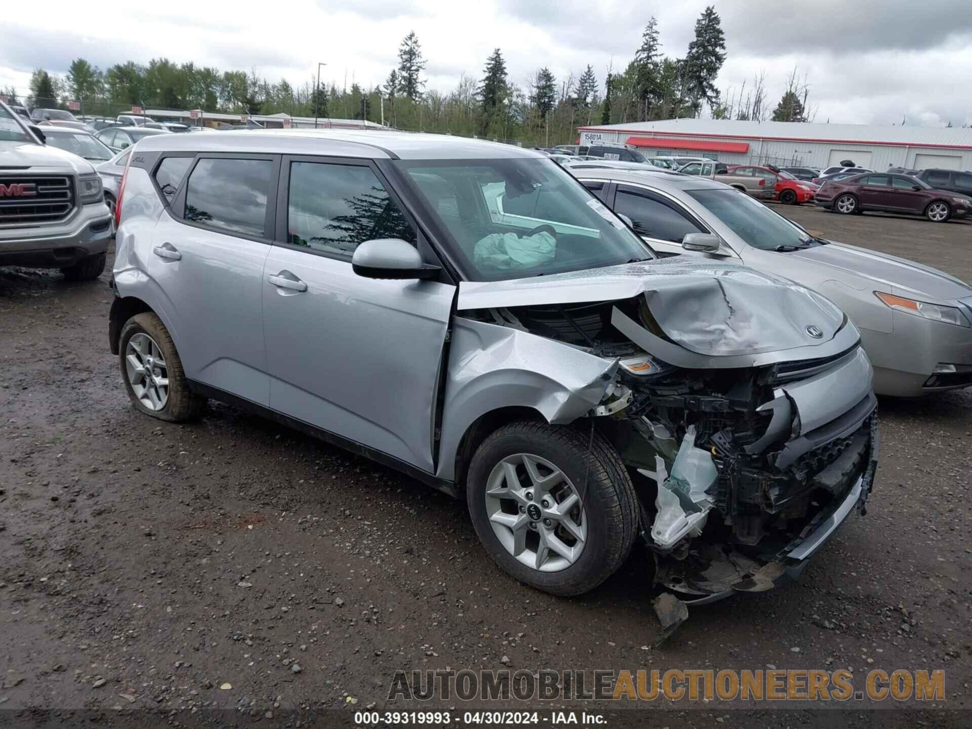 KNDJ23AU7L7057051 KIA SOUL 2020