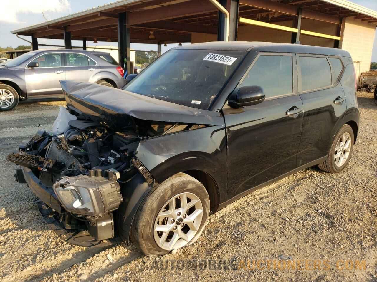 KNDJ23AU7N7185888 KIA SOUL 2022