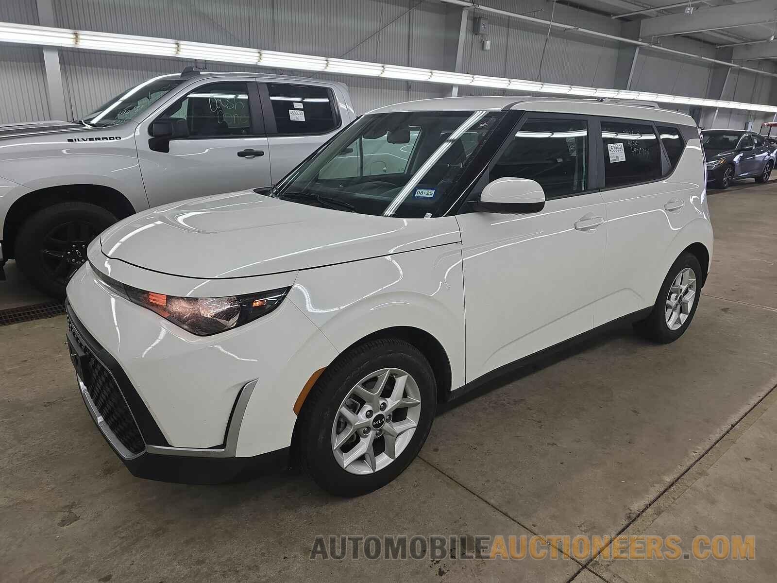 KNDJ23AU7R7897338 Kia Soul 2024