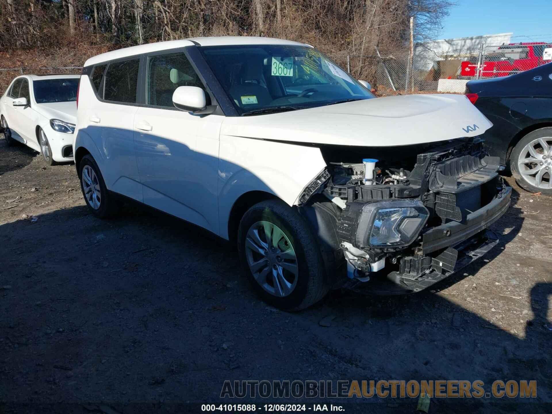 KNDJ23AU8N7186189 KIA SOUL 2022