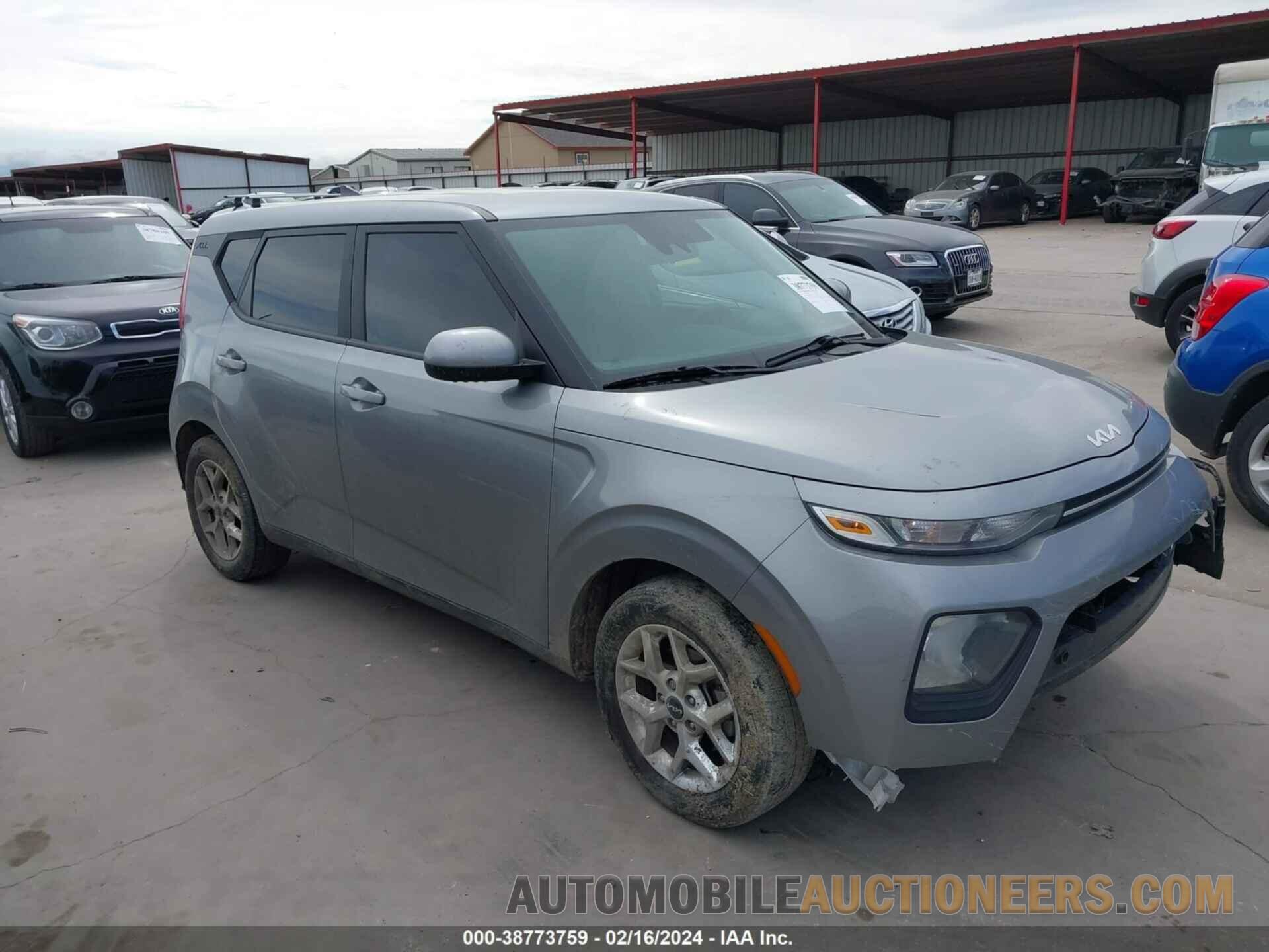 KNDJ23AU8N7807950 KIA SOUL 2022