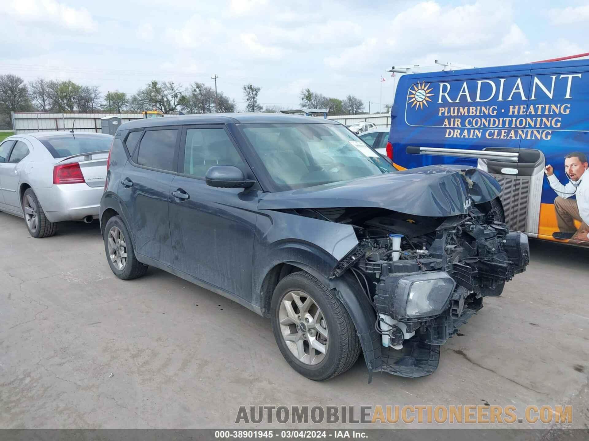 KNDJ23AU8N7825364 KIA SOUL 2022