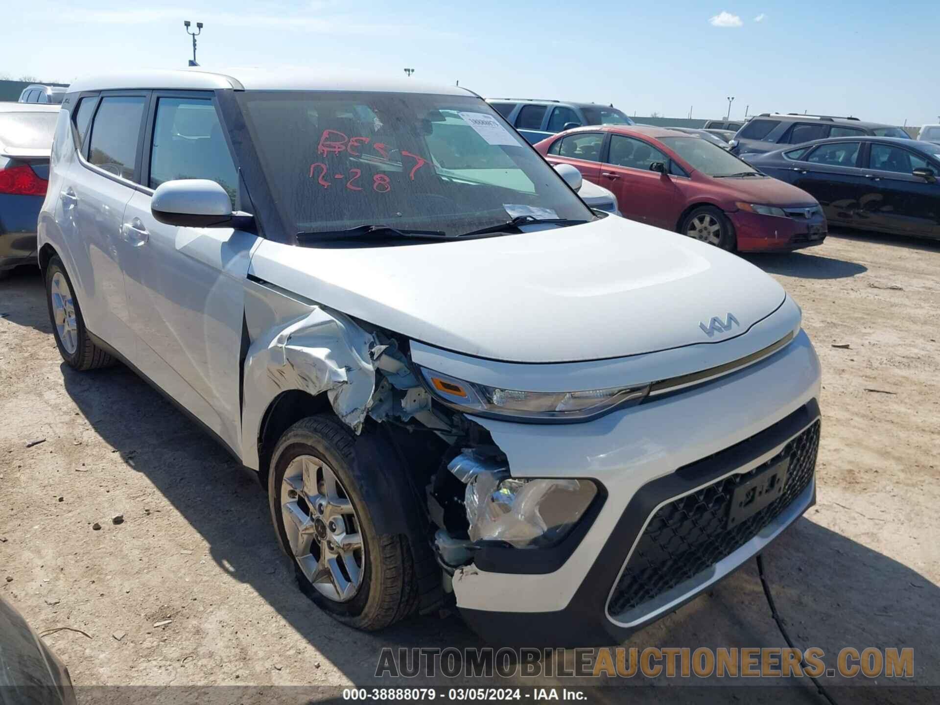 KNDJ23AU8N7827549 KIA SOUL 2022