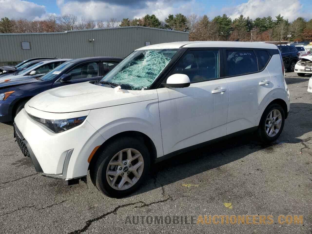 KNDJ23AU8P7863194 KIA SOUL 2023