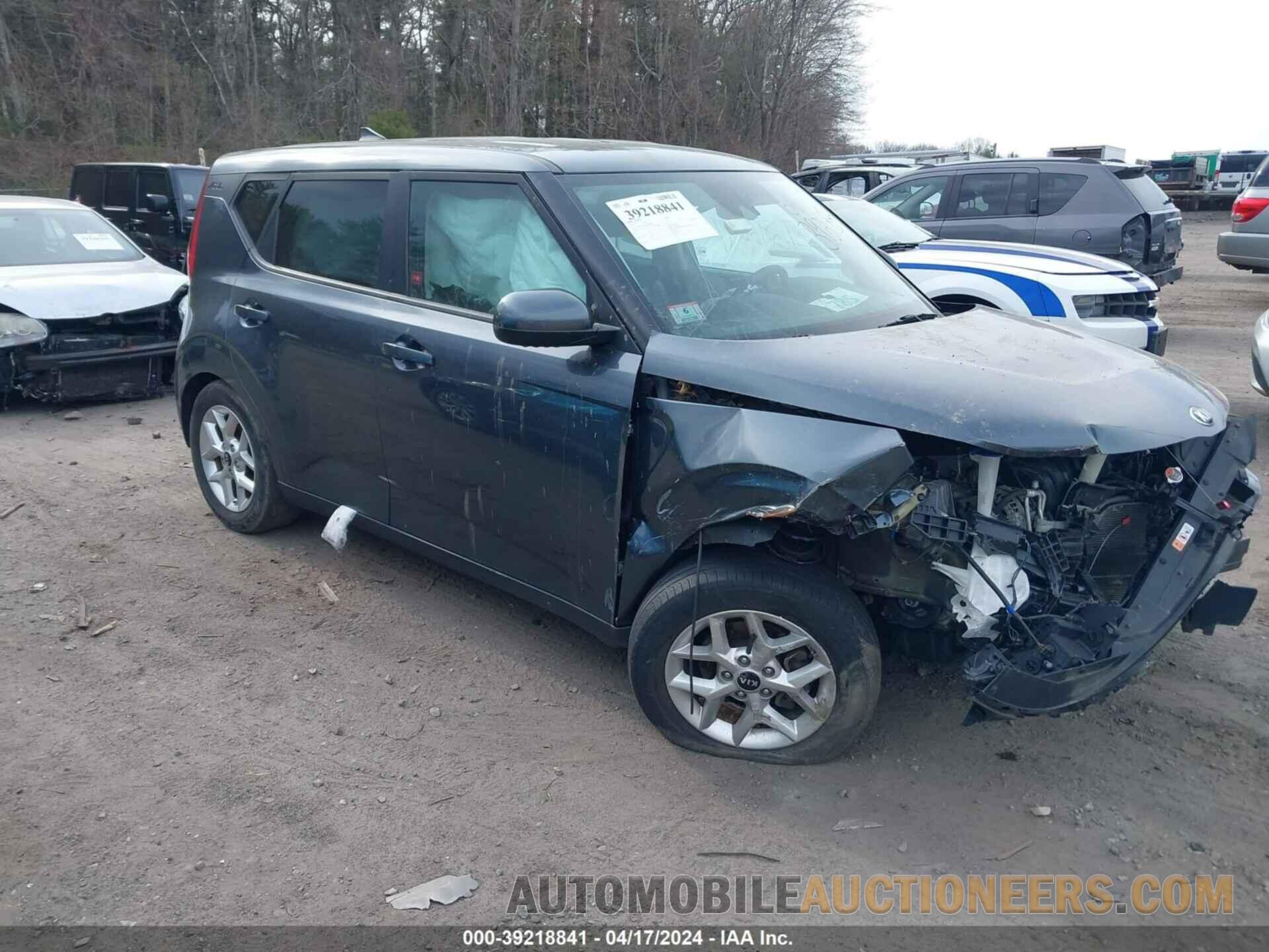 KNDJ23AU9L7038582 KIA SOUL 2020