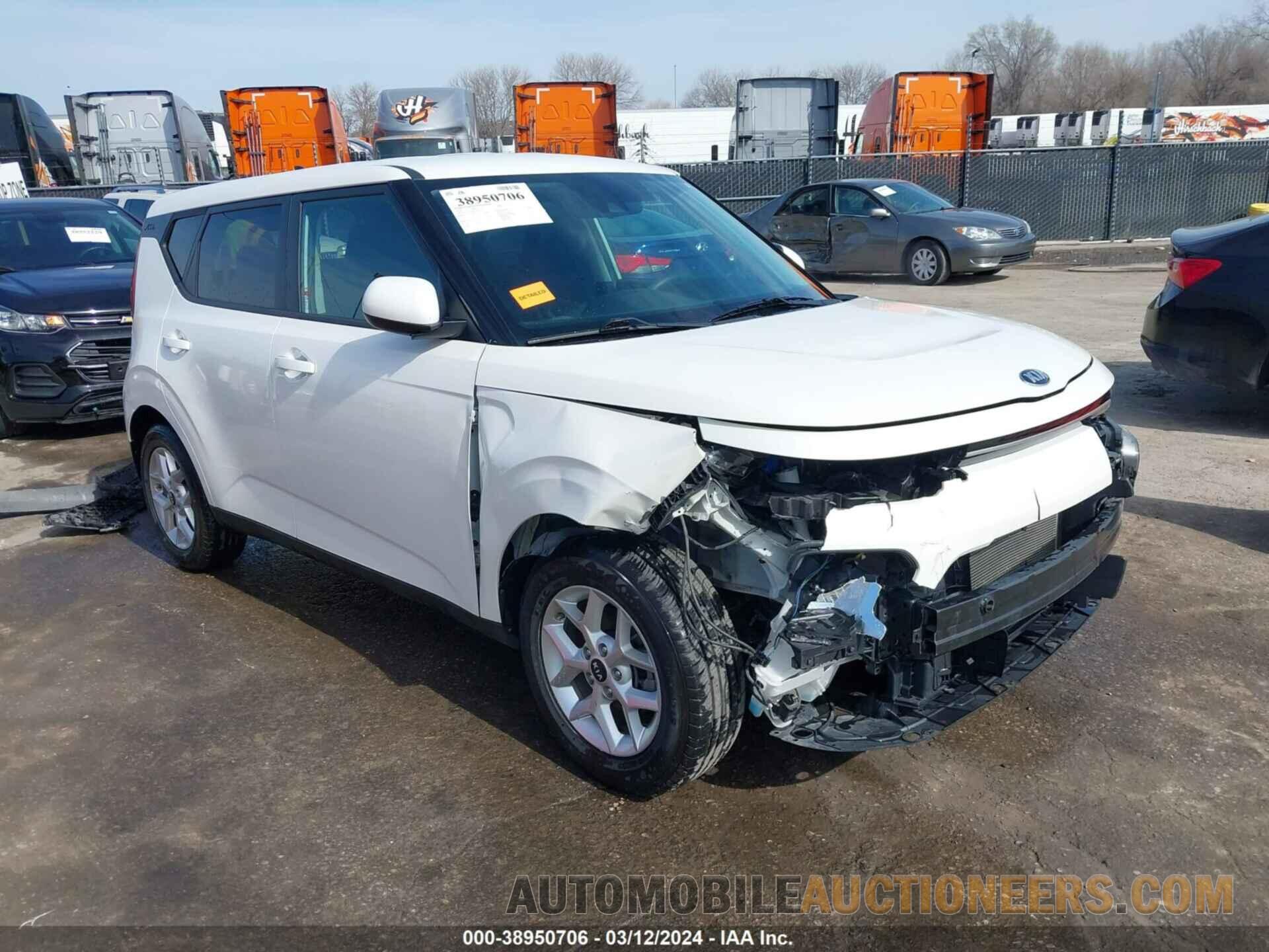 KNDJ23AU9L7728106 KIA SOUL 2020