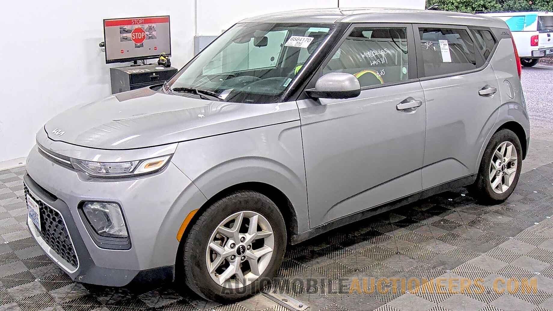 KNDJ23AU9N7827401 Kia Soul 2022