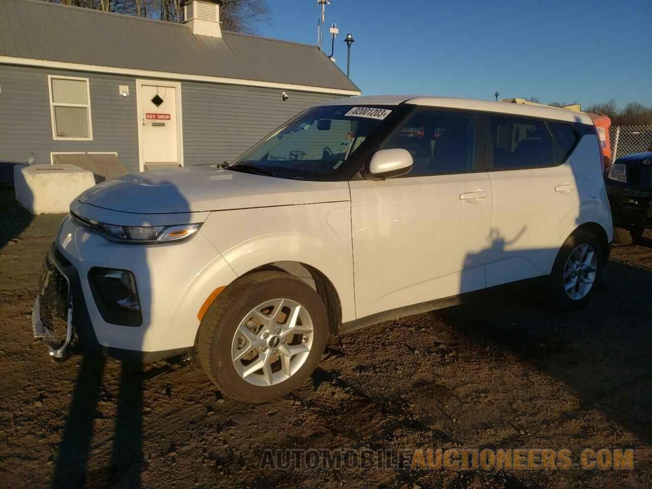 KNDJ23AUXN7833482 KIA SOUL 2022