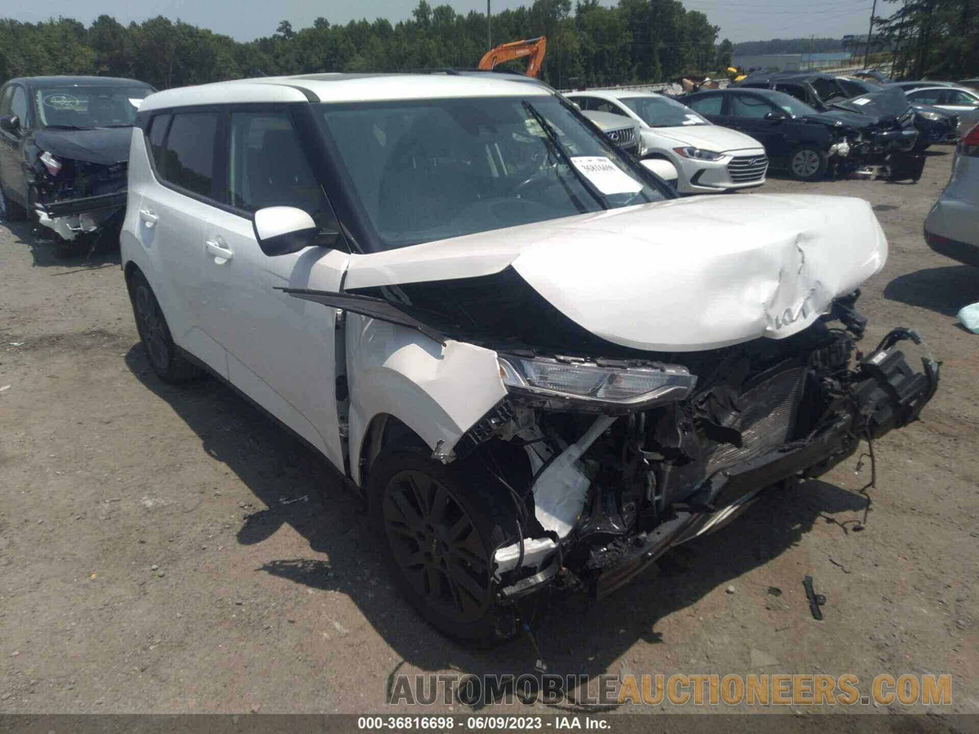 KNDJ33AU1N7804496 KIA SOUL 2022