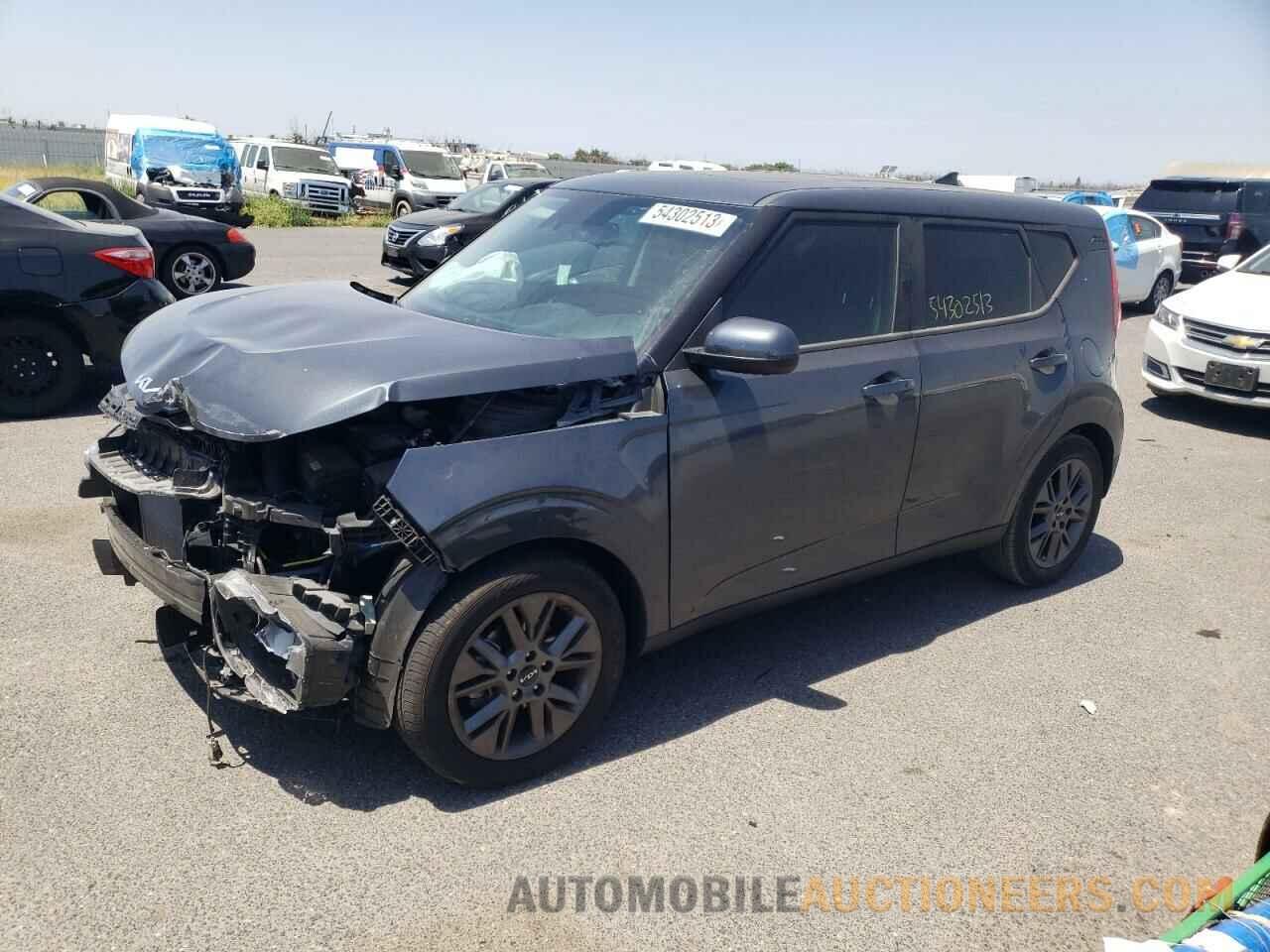 KNDJ33AU1N7823873 KIA SOUL 2022