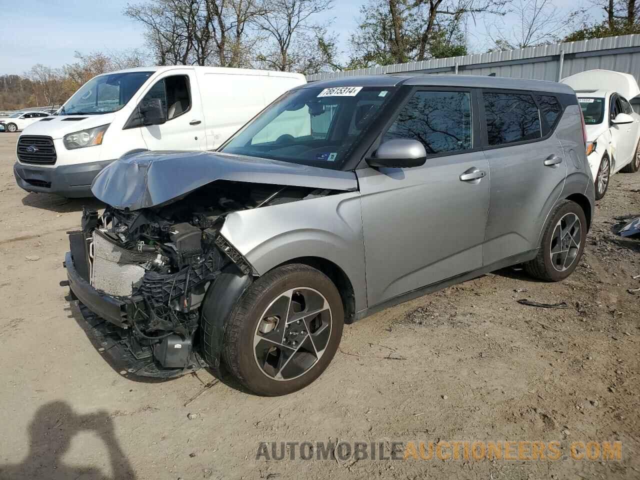 KNDJ33AU2P7856206 KIA SOUL 2023