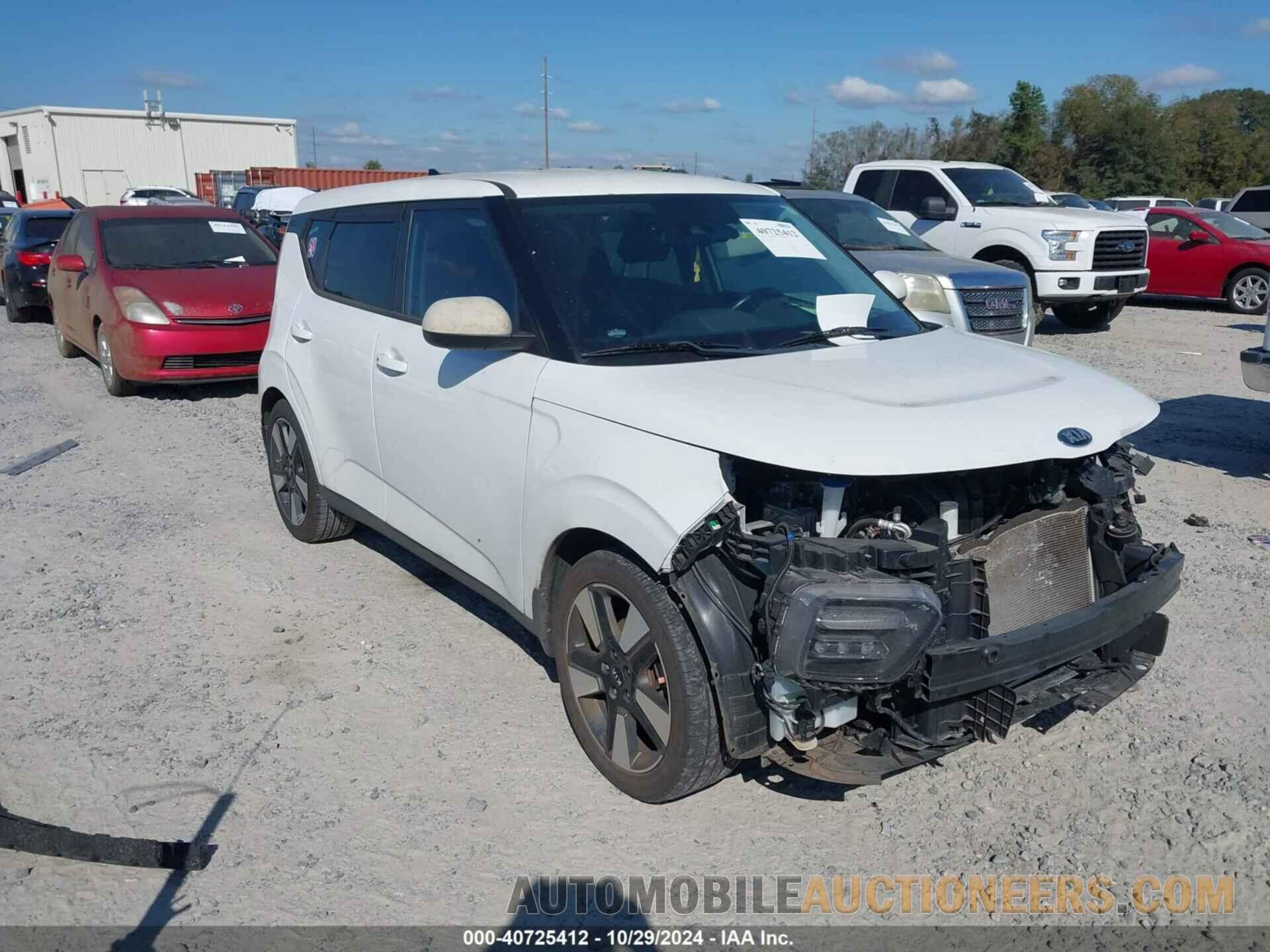 KNDJ33AU3L7009561 KIA SOUL 2020