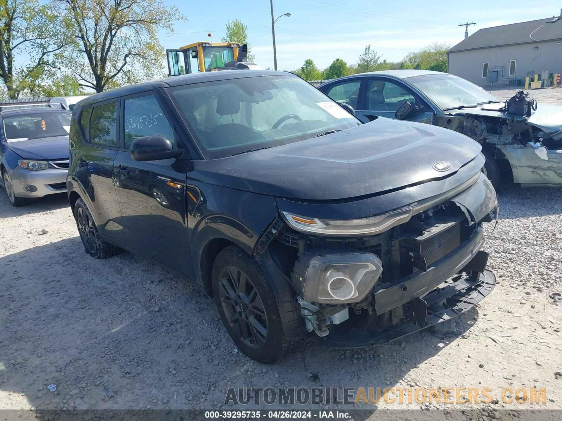 KNDJ33AU7L7025424 KIA SOUL 2020