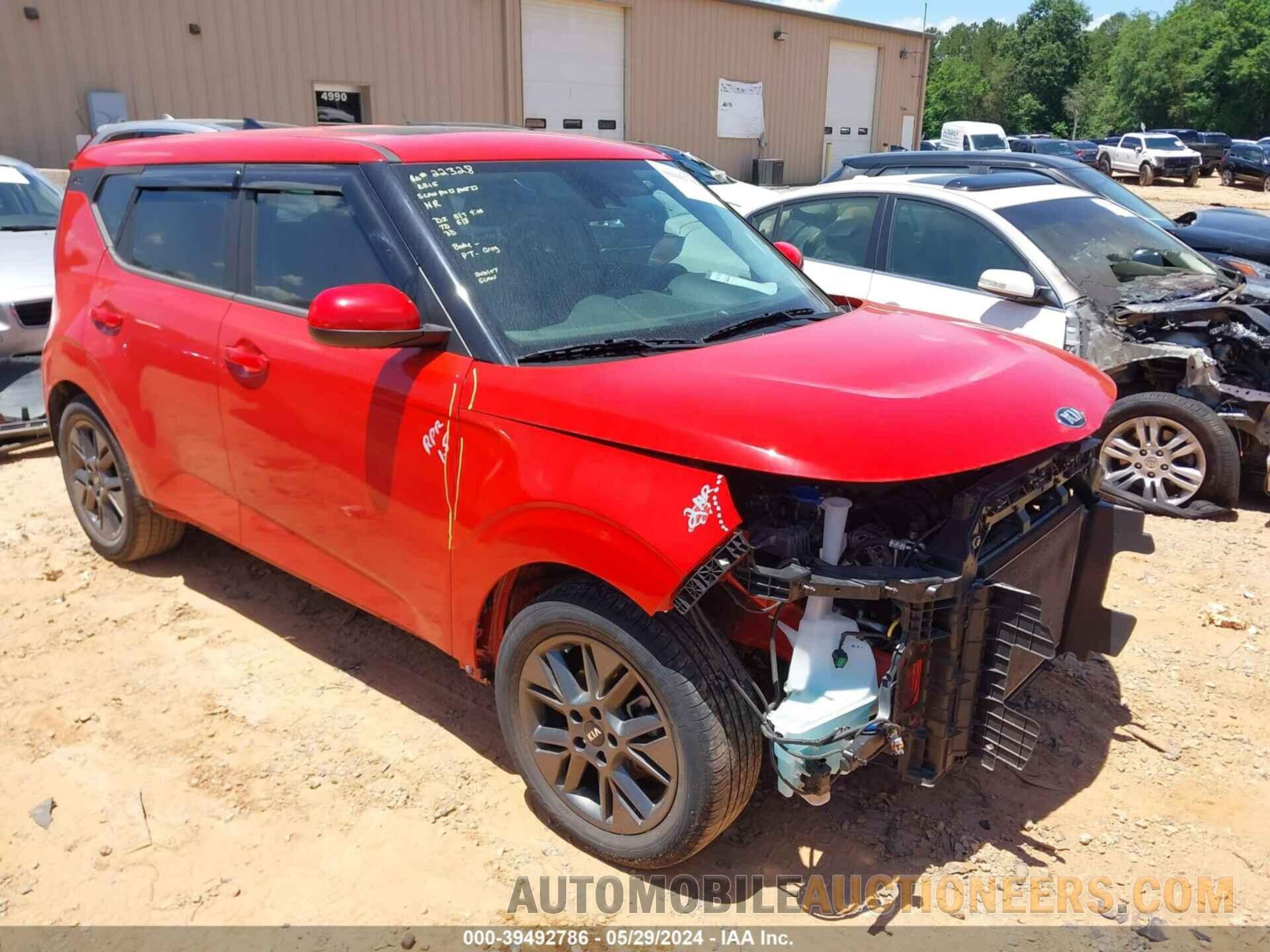 KNDJ33AU7M7140526 KIA SOUL 2021