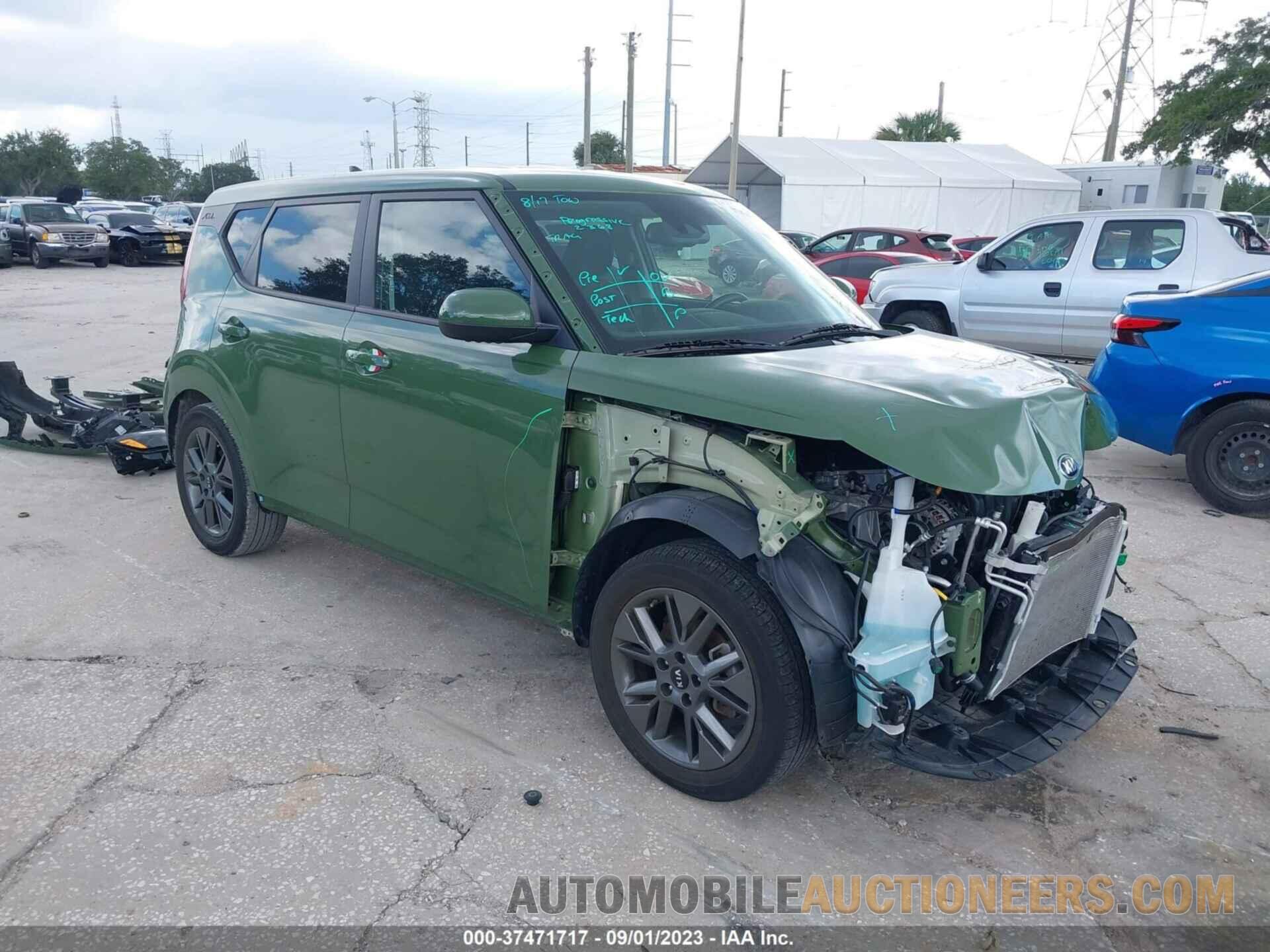 KNDJ33AU9L7043682 KIA SOUL 2020