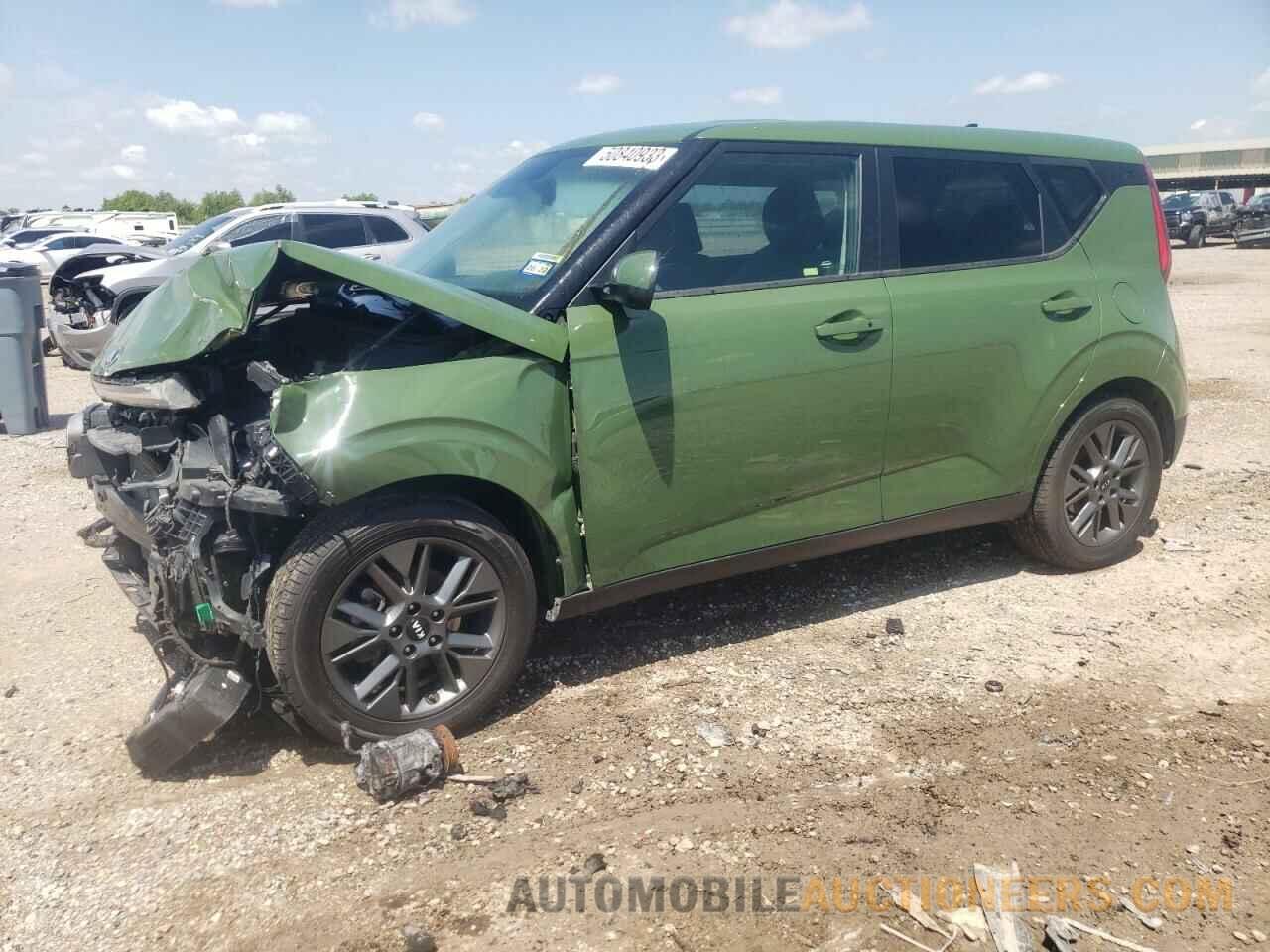 KNDJ33AUXL7043318 KIA SOUL 2020