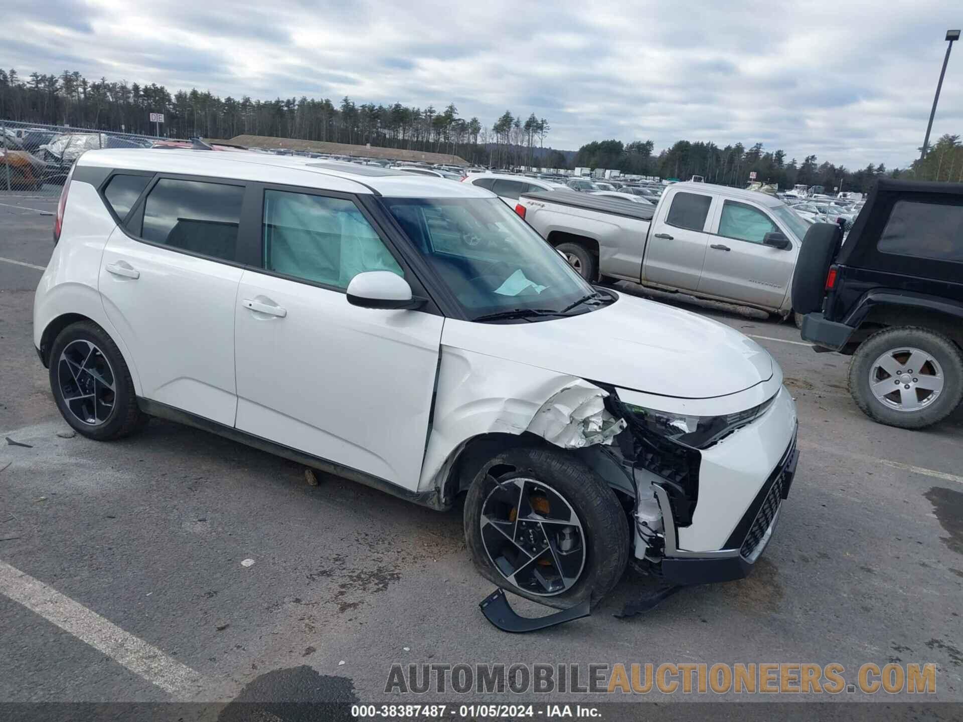 KNDJ33AUXP7849679 KIA SOUL 2023