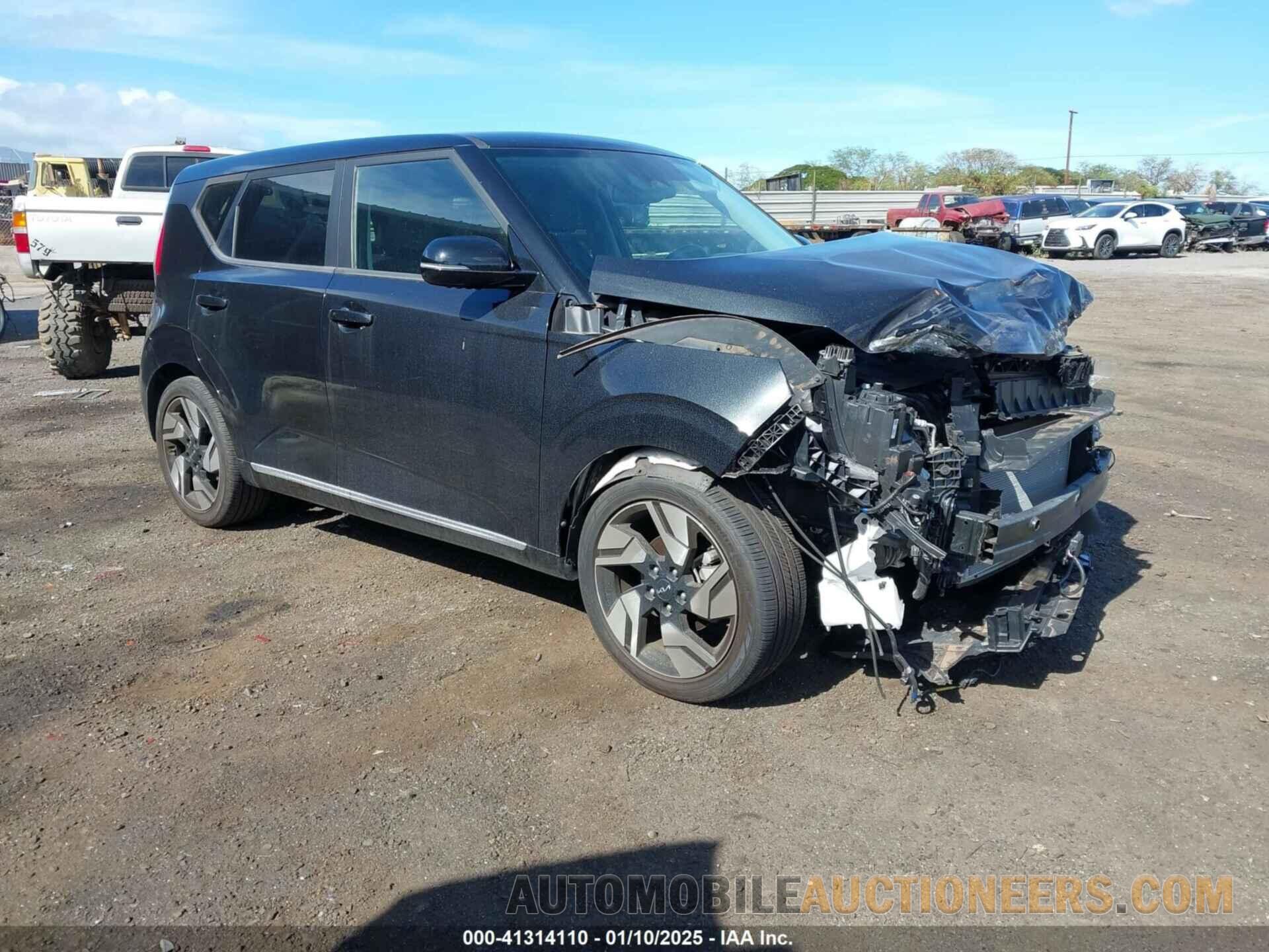 KNDJ53AU1P7869376 KIA SOUL 2023