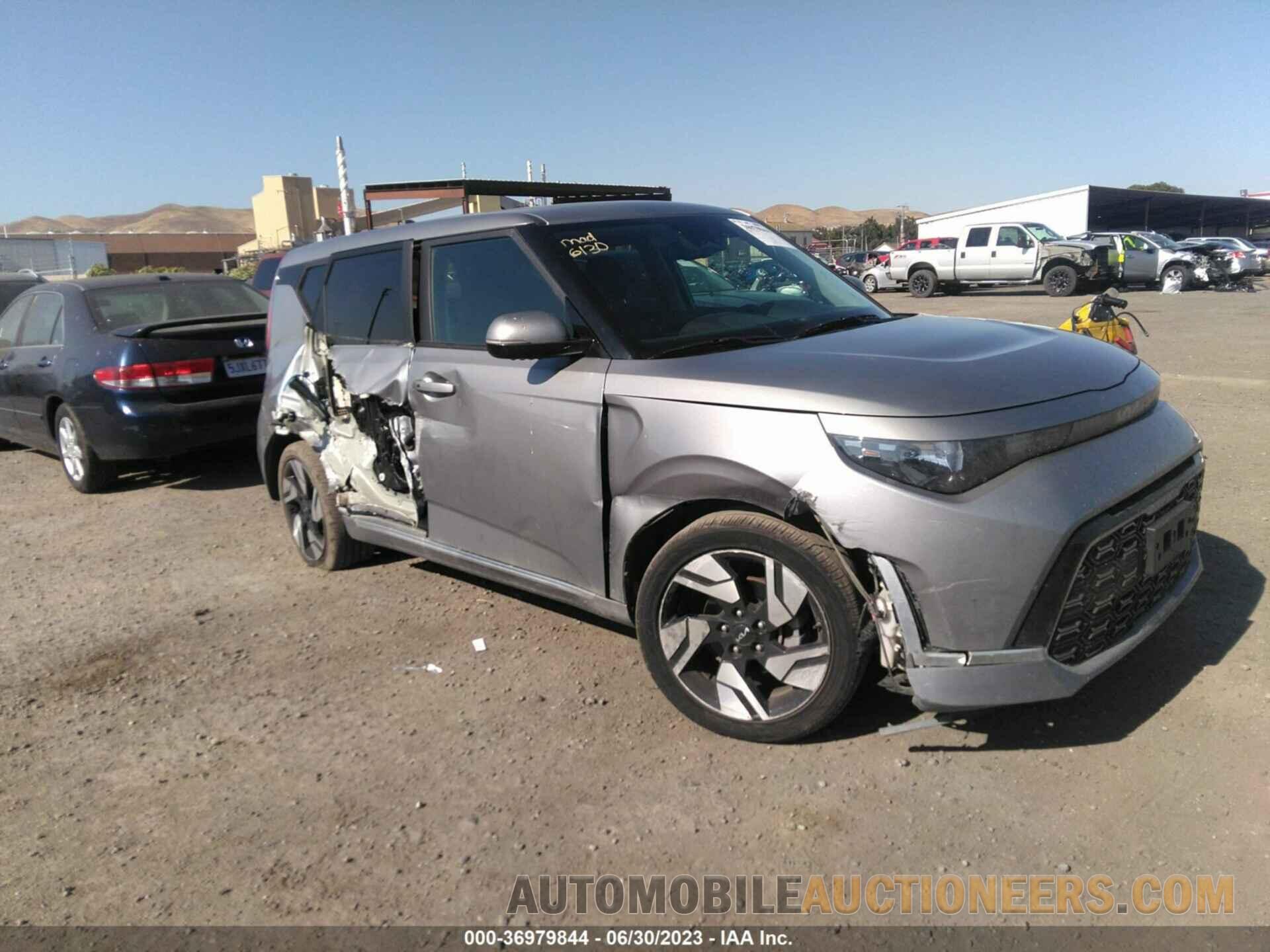 KNDJ53AU2P7848648 KIA SOUL 2023