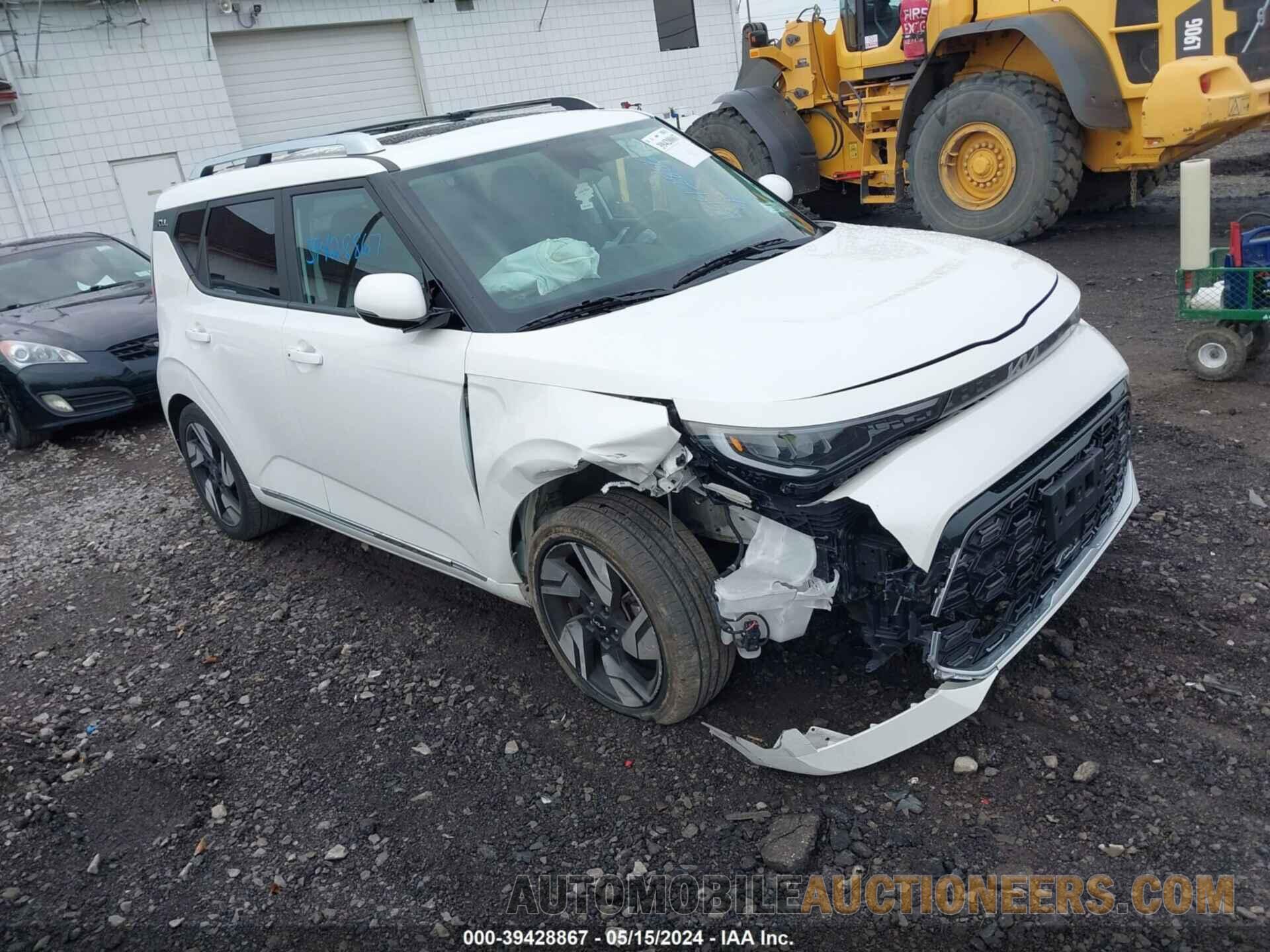 KNDJ53AU4P7861322 KIA SOUL 2023