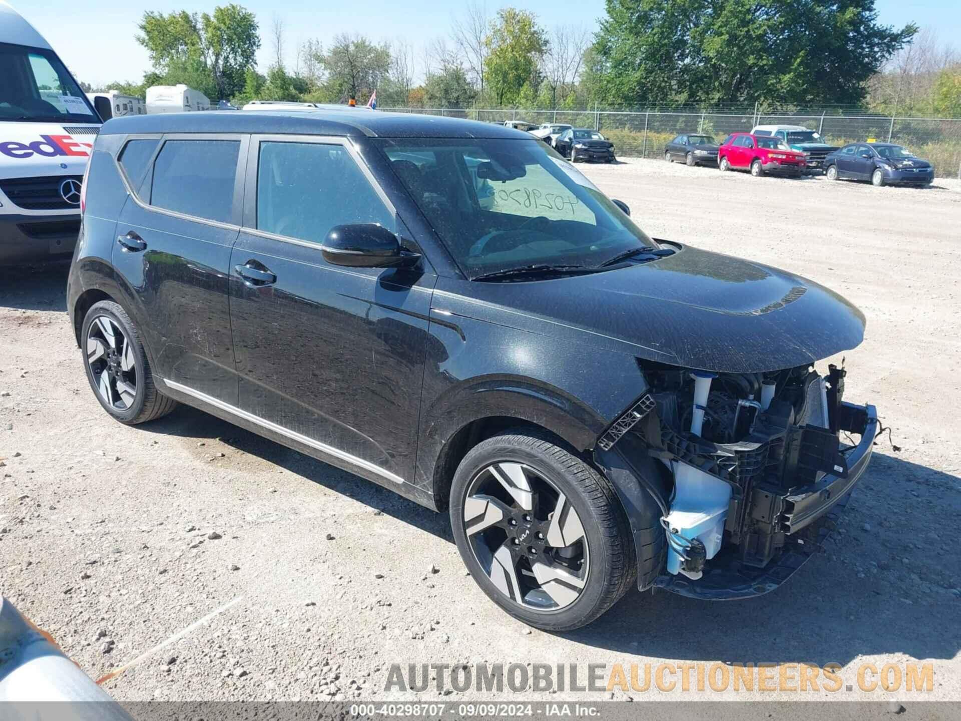 KNDJ53AU6P7856610 KIA SOUL 2023