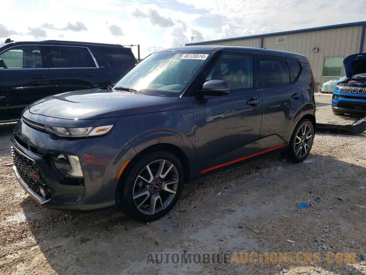 KNDJ63AUXL7052611 KIA SOUL 2020