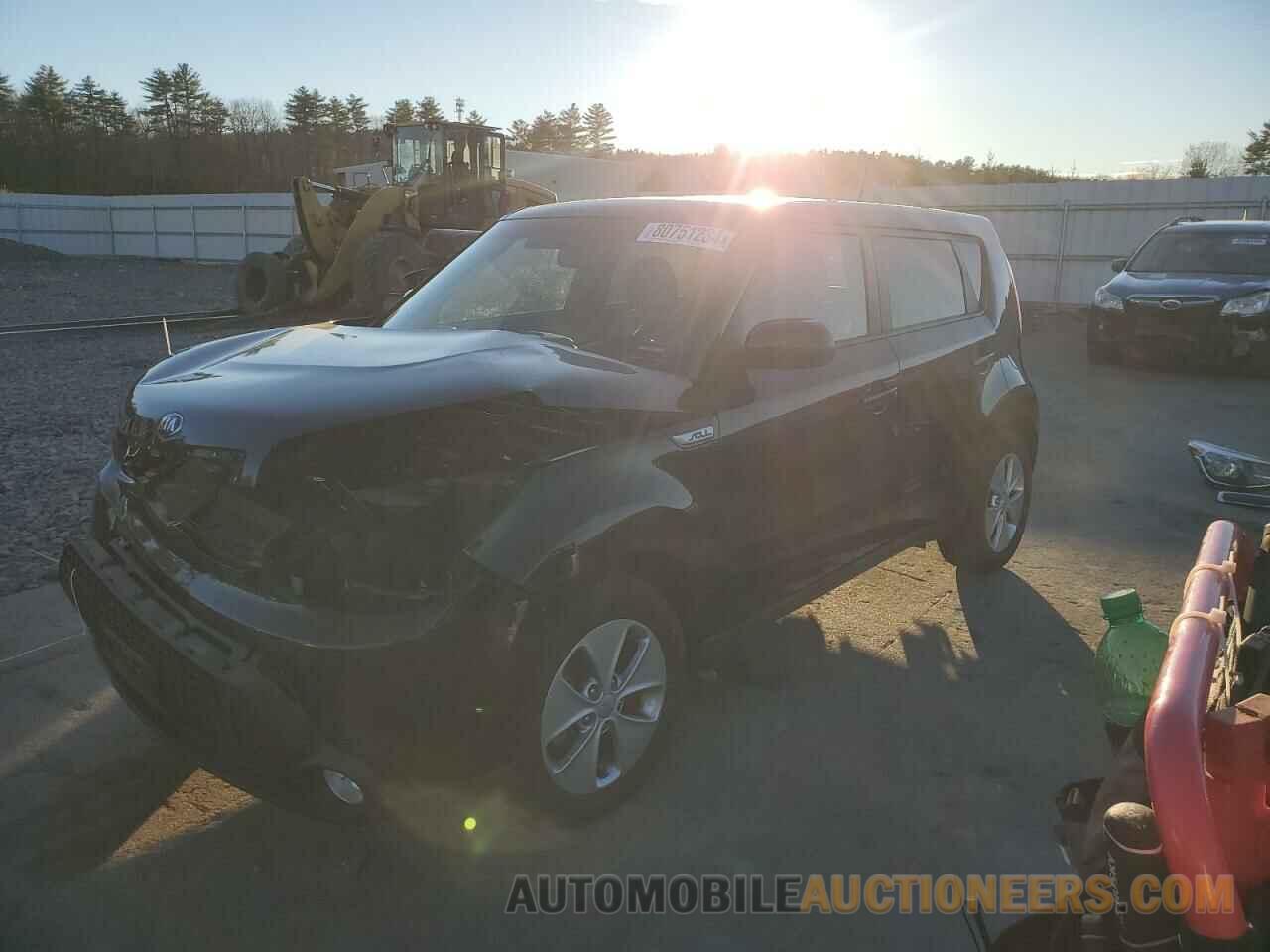 KNDJN2A21F7140236 KIA SOUL 2015