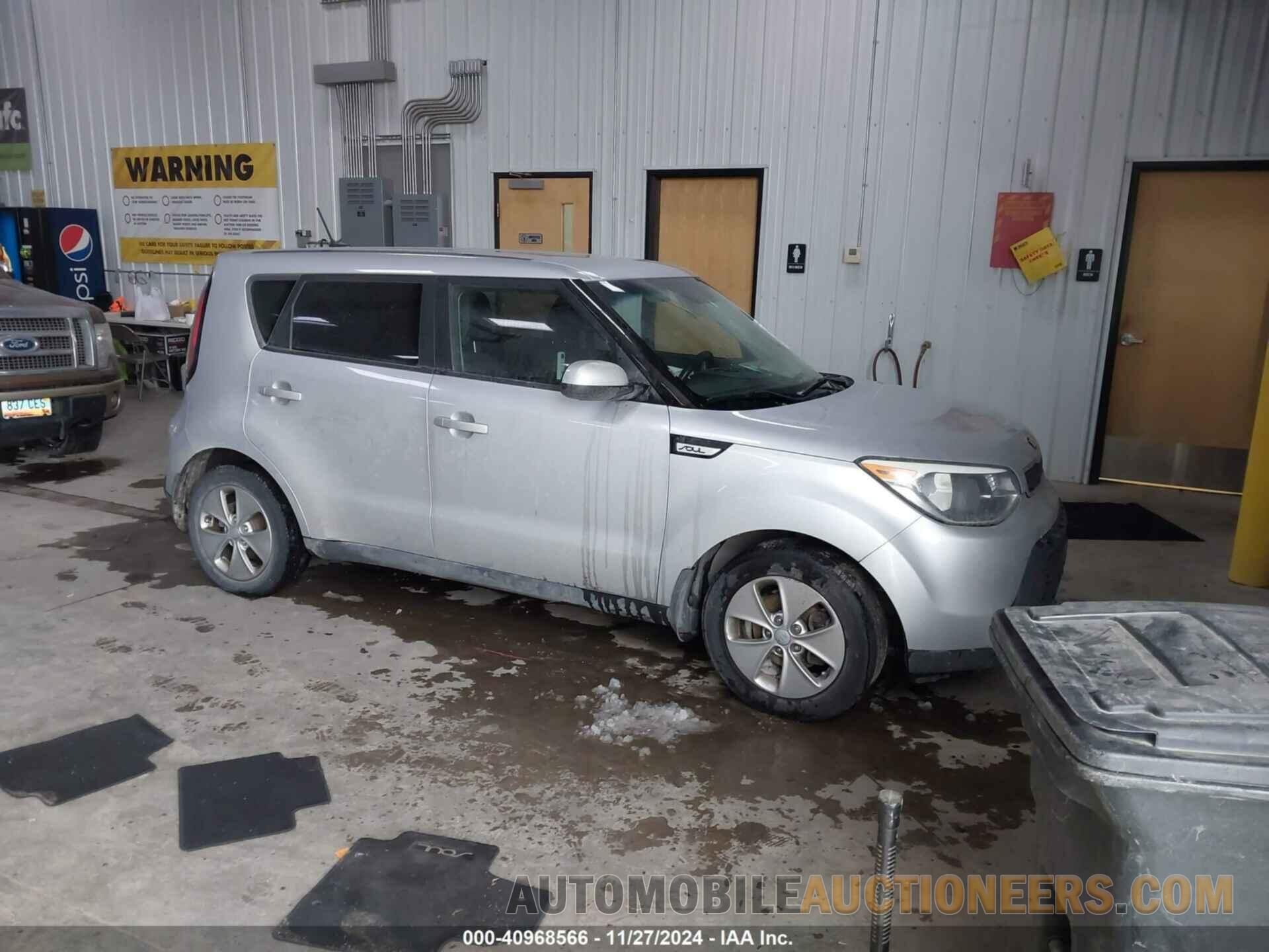 KNDJN2A21F7783038 KIA SOUL 2015