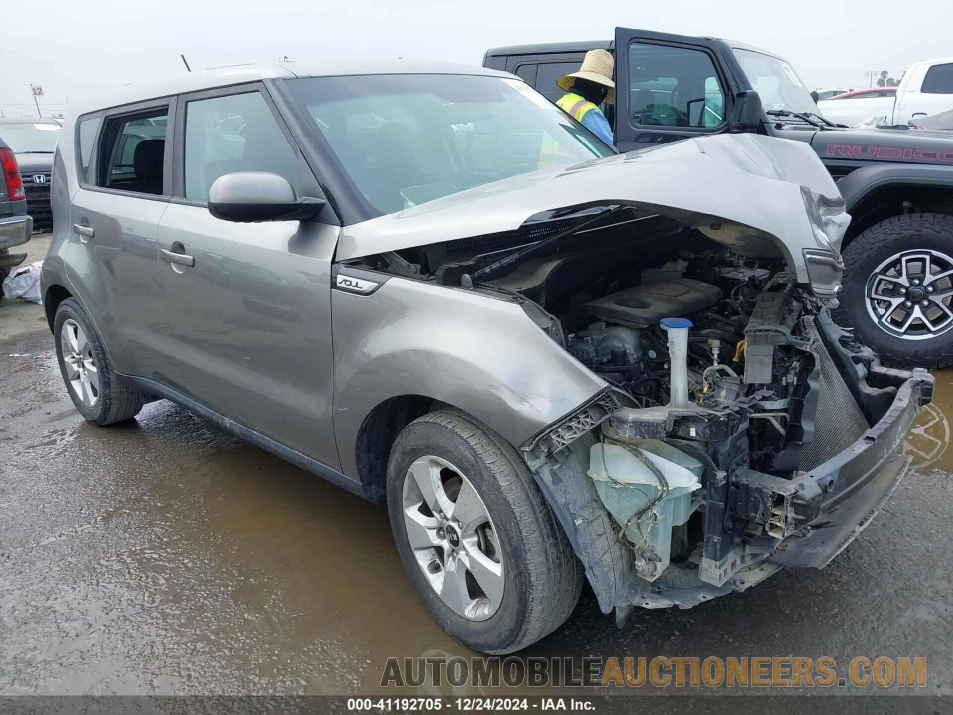 KNDJN2A21H7475421 KIA SOUL 2017