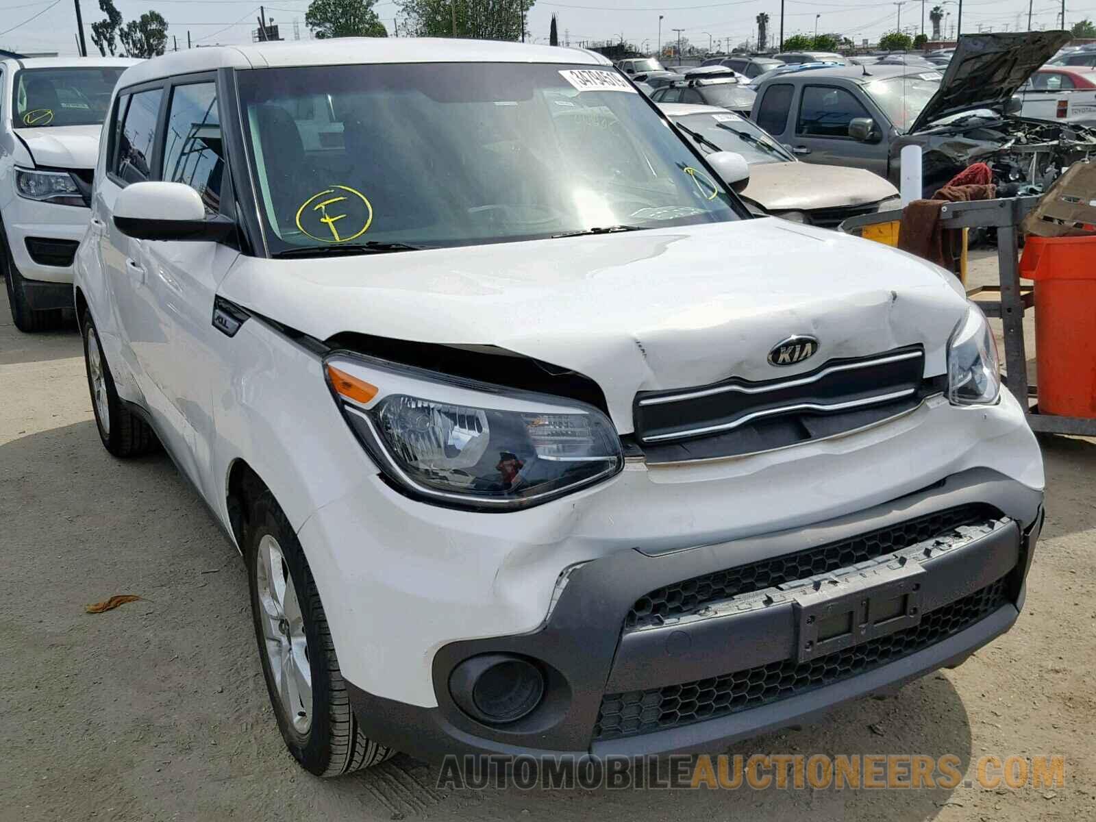 KNDJN2A21J7560930 KIA SOUL 2018